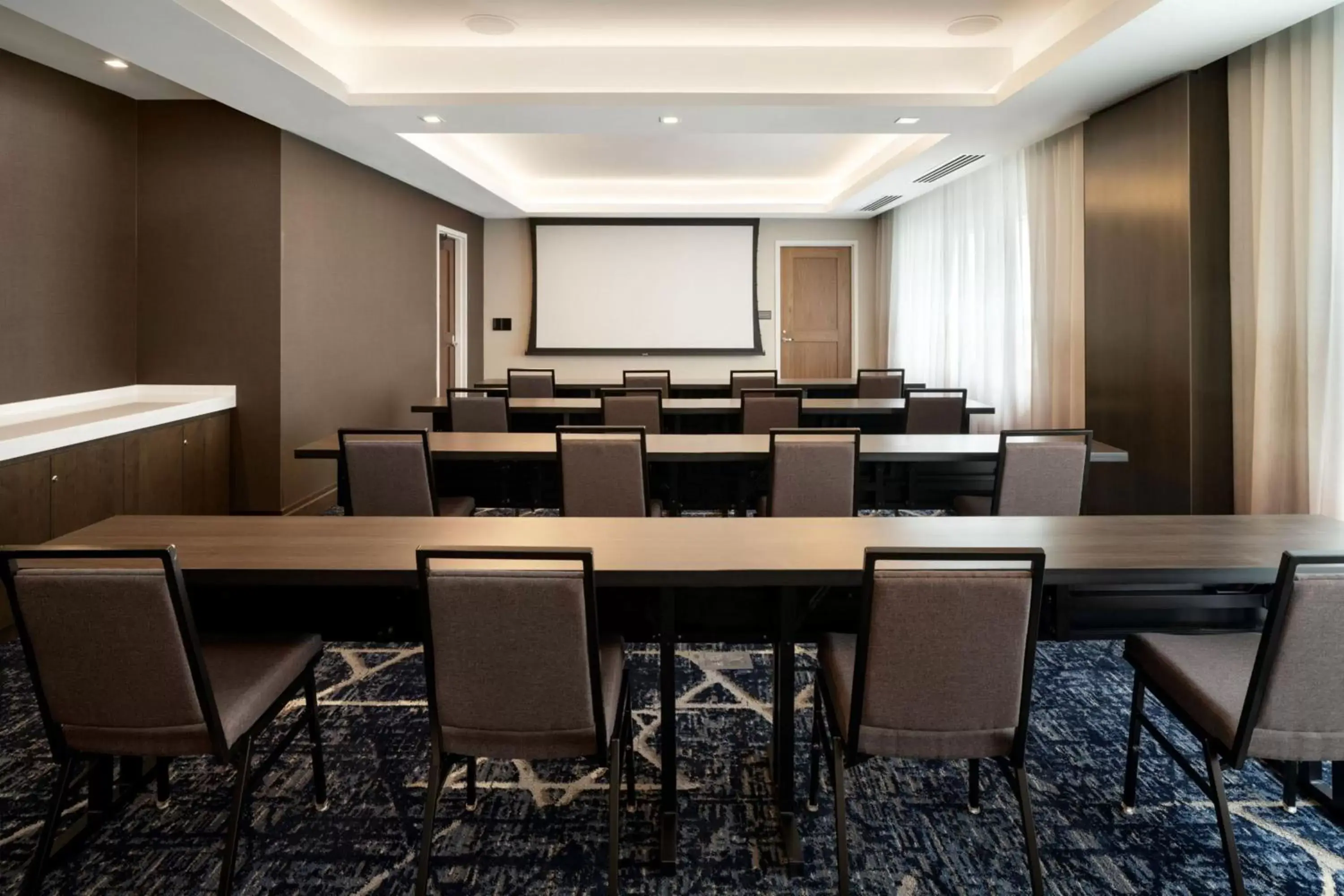 Meeting/conference room in AC Hotel by Marriott Oakland Downtown