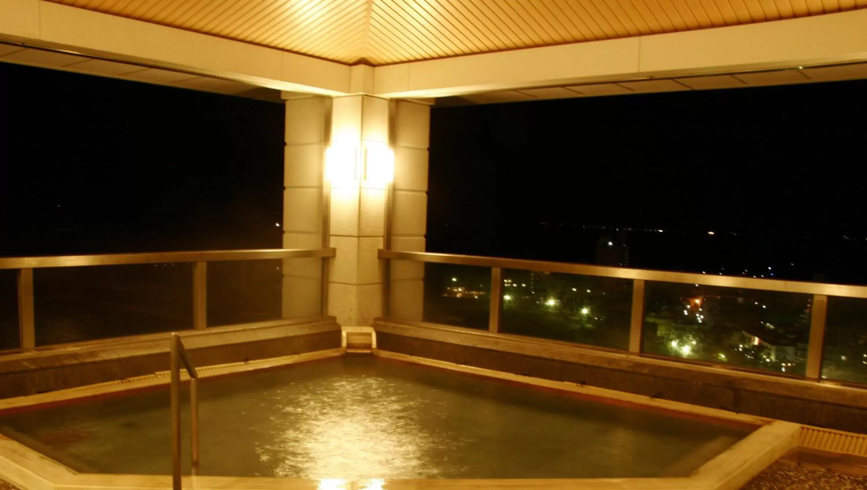 Open Air Bath in Nanki-Shirahama Marriott Hotel