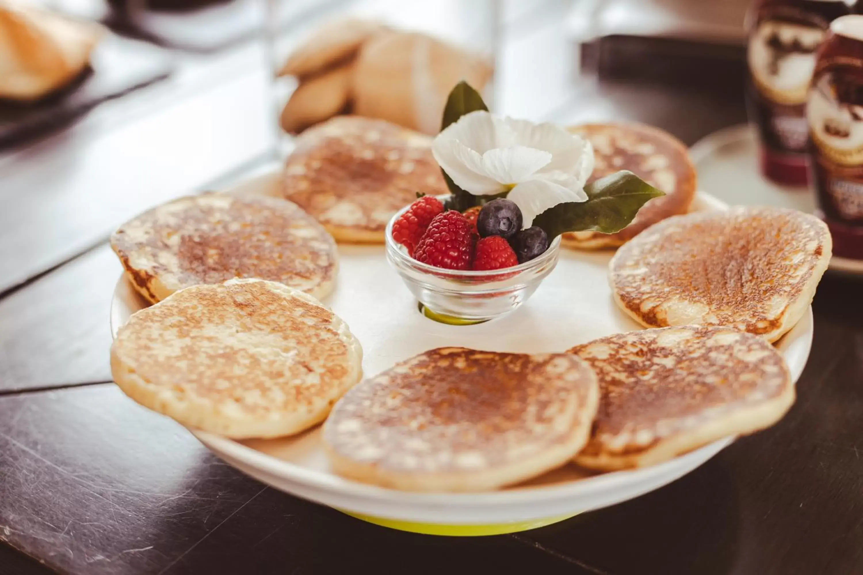 Breakfast, Food in Hotel Lis