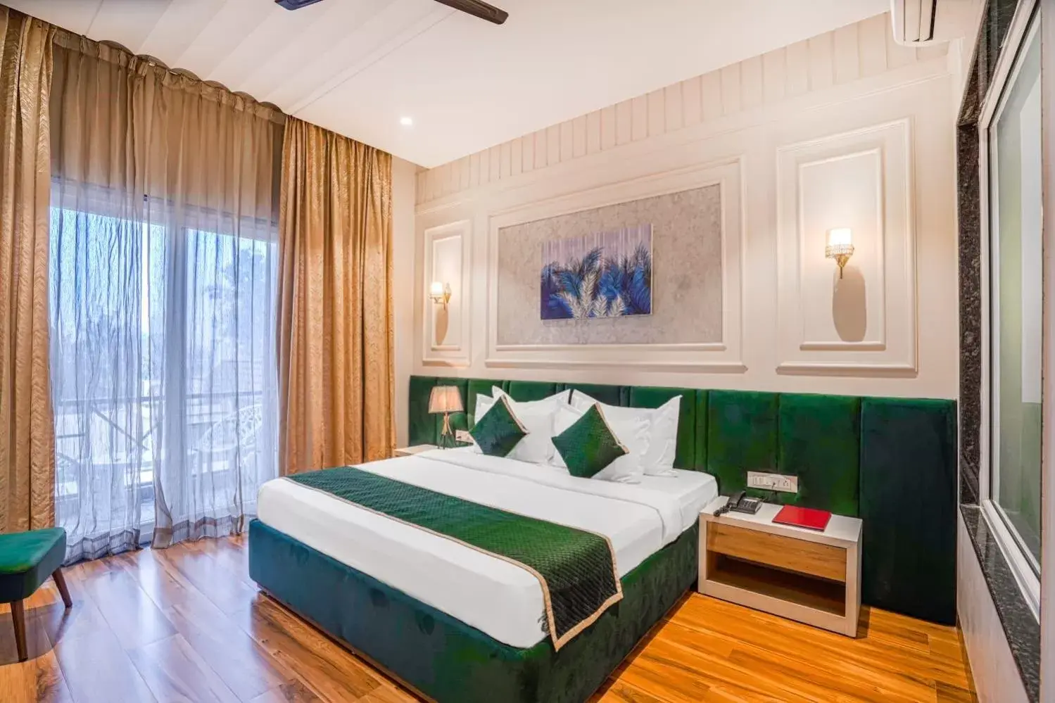 Photo of the whole room, Bed in Greenwood Villa By Levelup Photo of the whole room, Bed in Greenwood Villa By Levelup