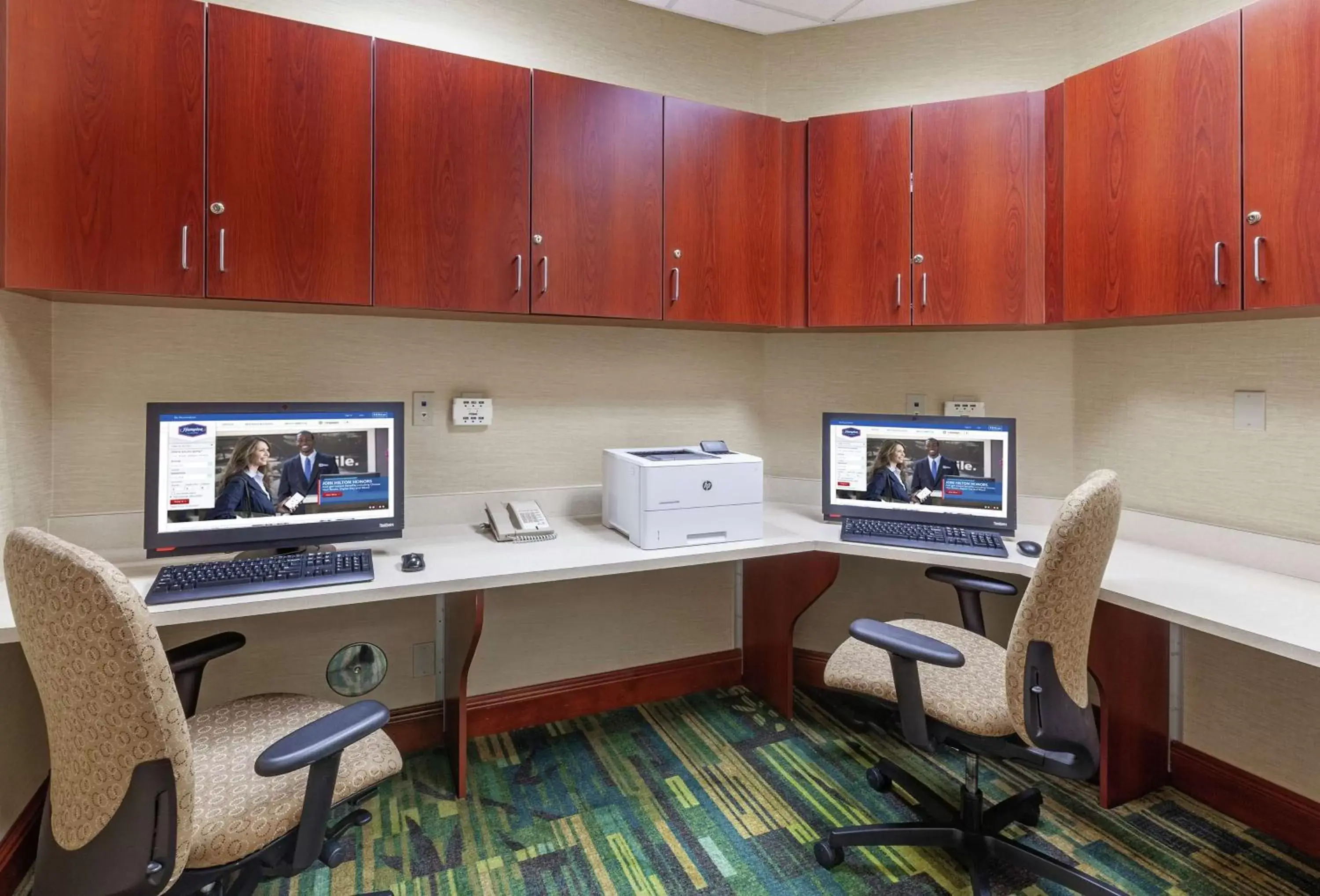 Business facilities in Hampton Inn & Suites El Paso West