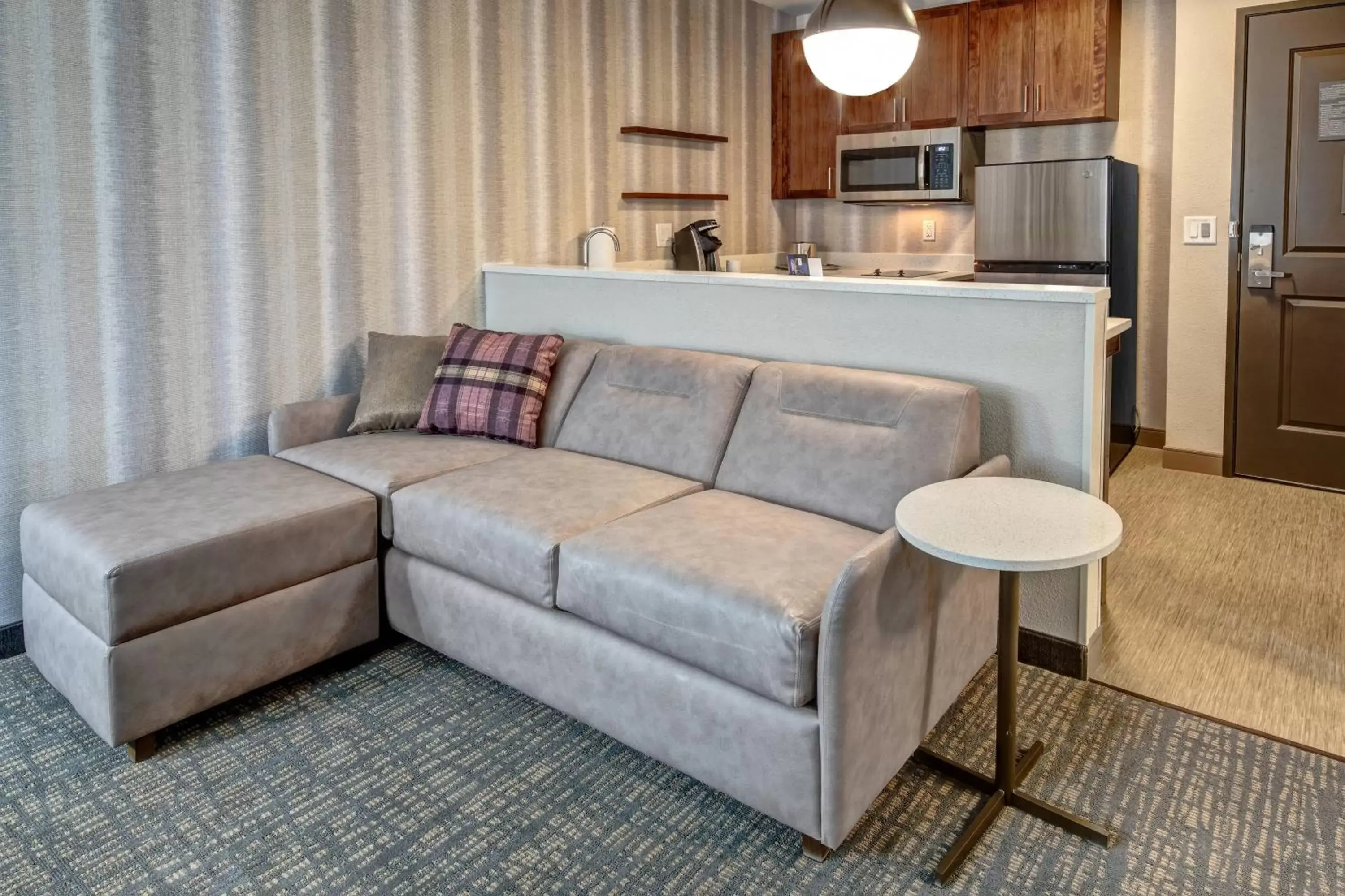 Bedroom, Seating Area in Residence Inn by Marriott Nashville Green Hills