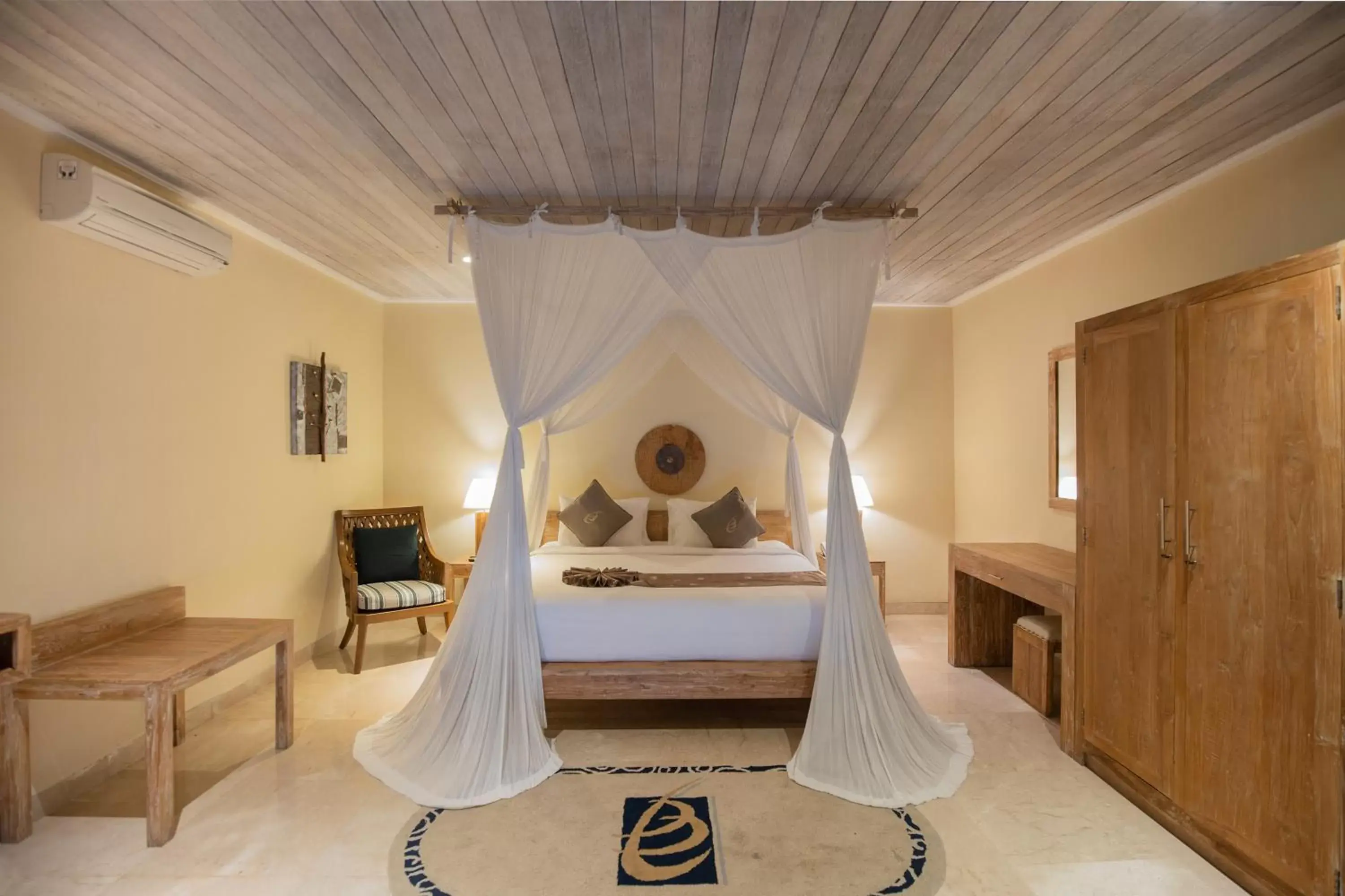 Bedroom, Bed in La Berceuse Resort and Villa Nusa Dua by Taritiya Collection