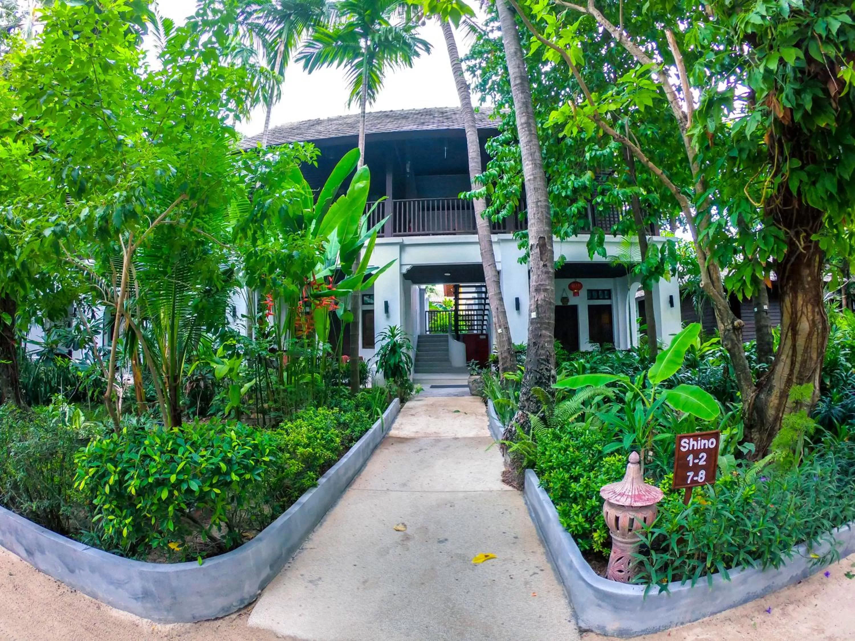 Property building in Chaweng Garden Beach Resort - SHA Plus