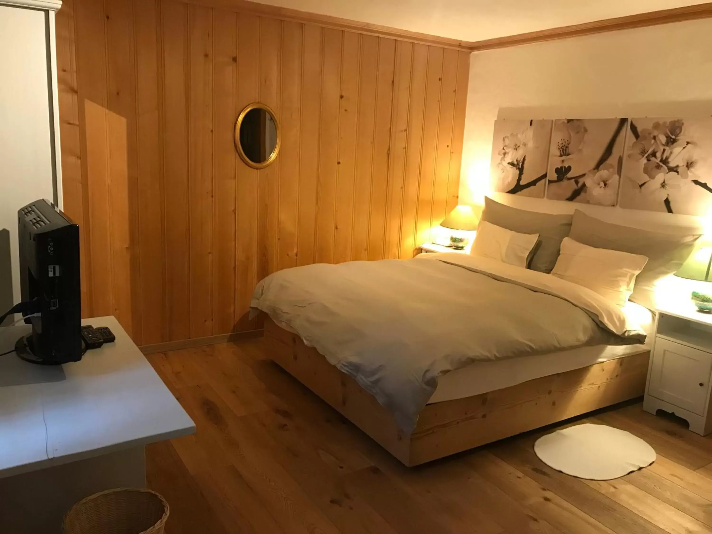 Photo of the whole room, Bed in Hotel Alpenrose mit Gourmet-Restaurant Azalée