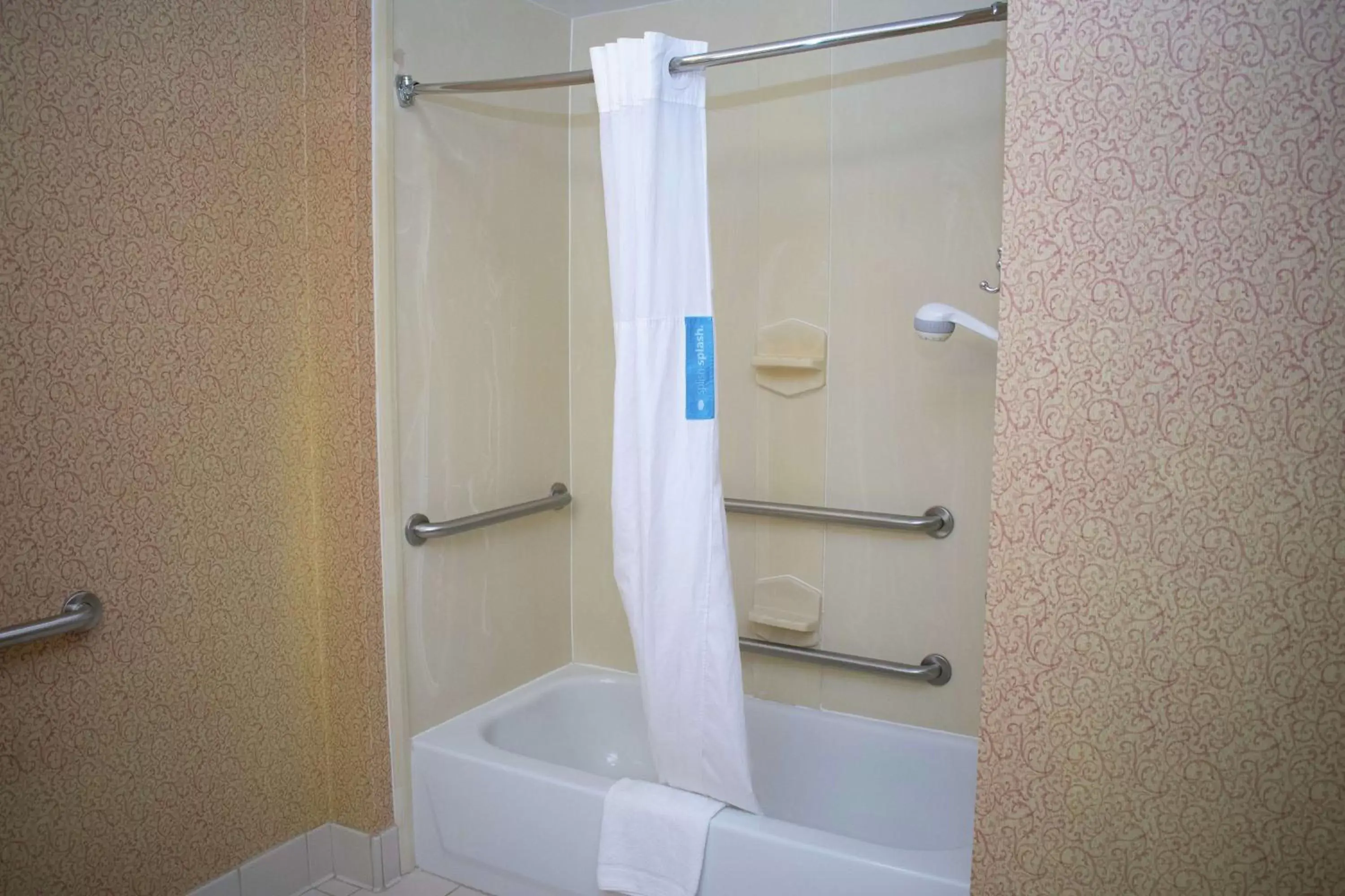 Bathroom in Hampton Inn & Suites Augusta West
