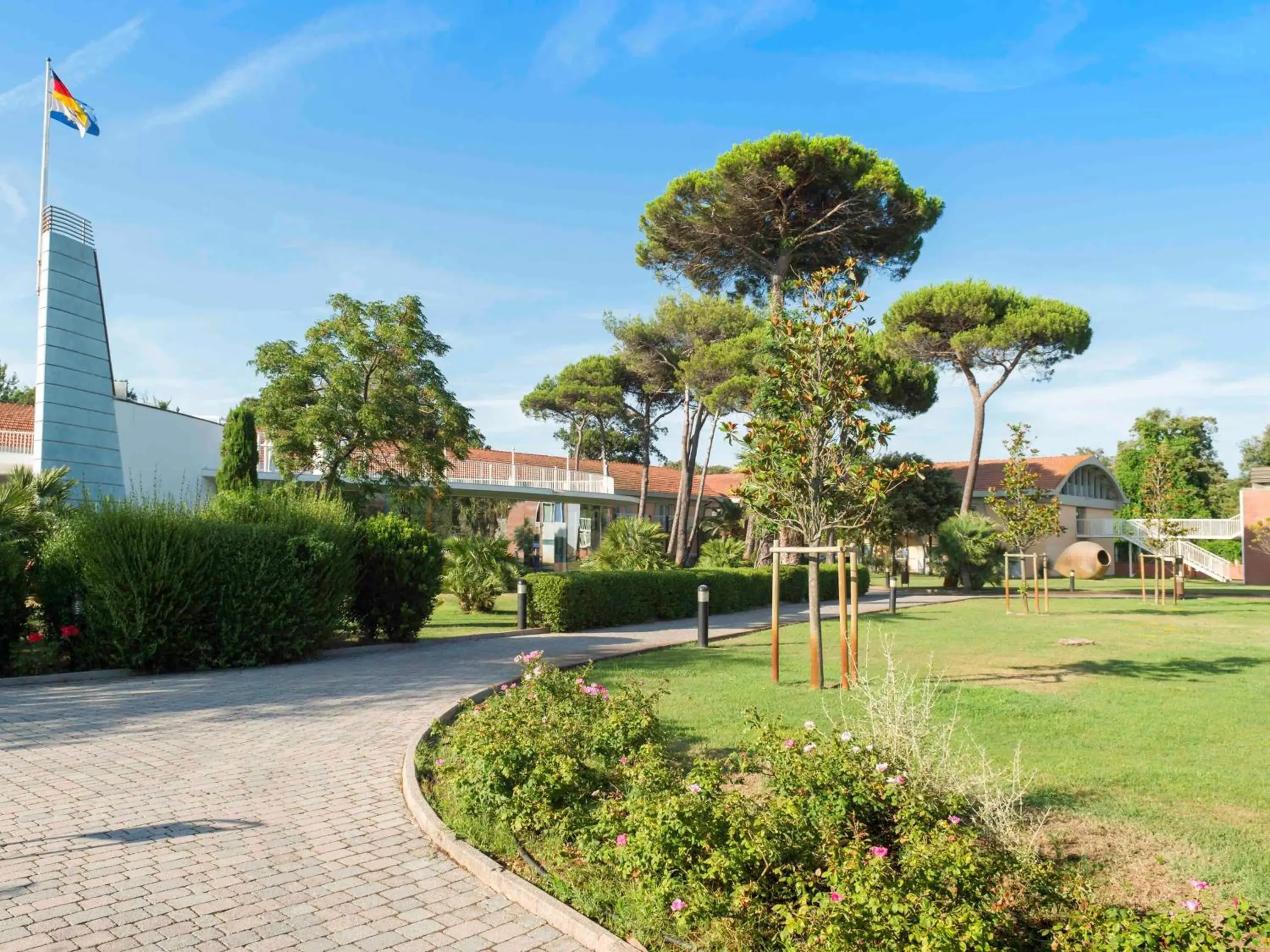 Property building, Garden in TH Tirrenia - Green Park Resort