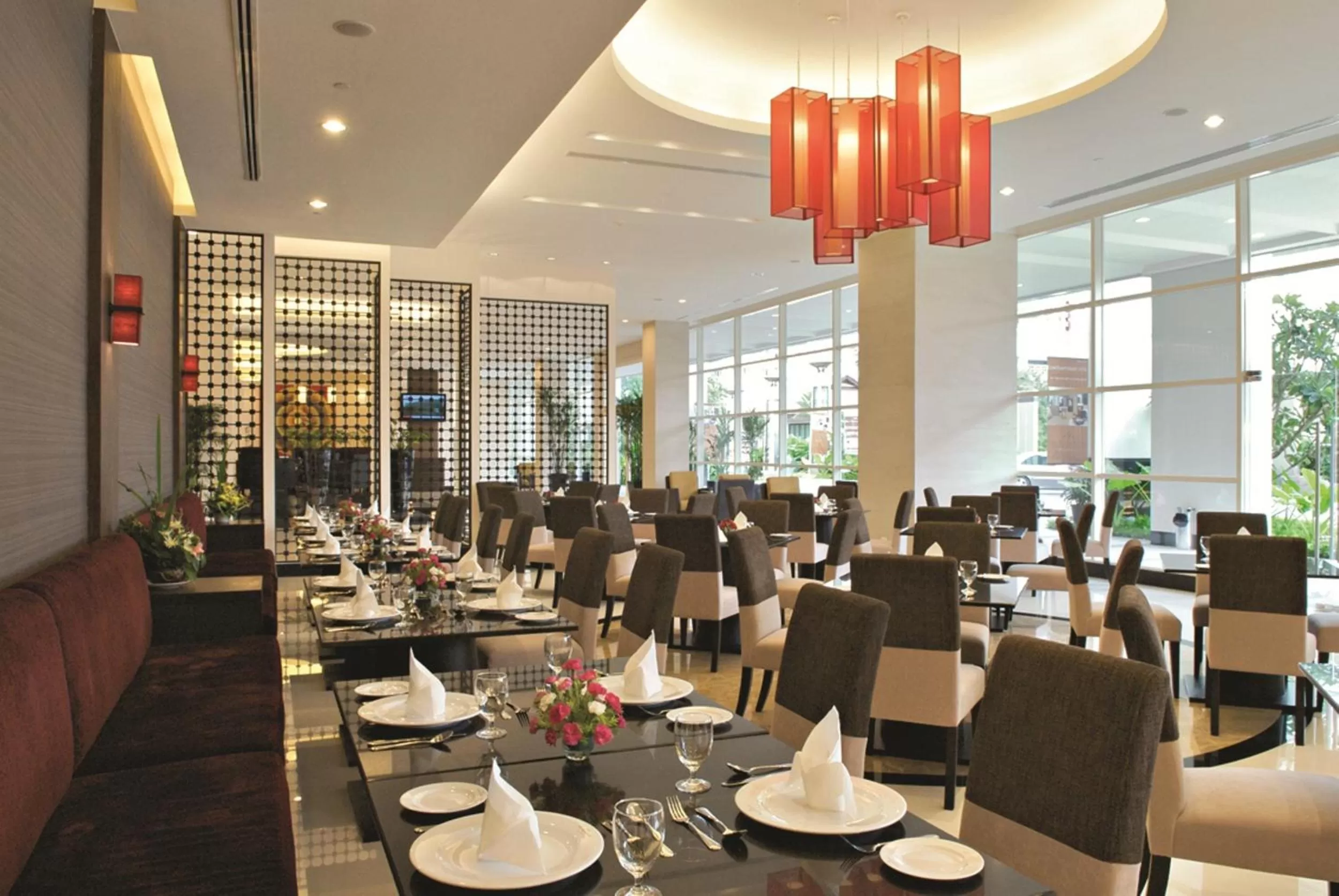 Restaurant/places to eat in The Narathiwas Hotel & Residence Sathorn Bangkok