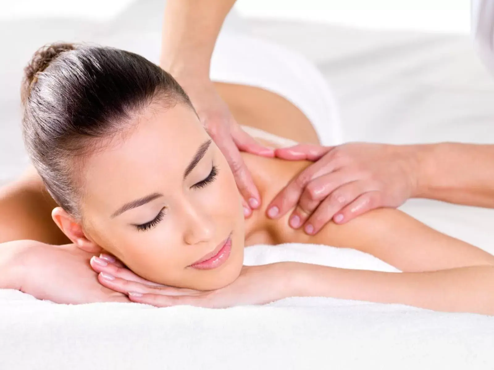 Massage in Hôtel Le Méditerranée