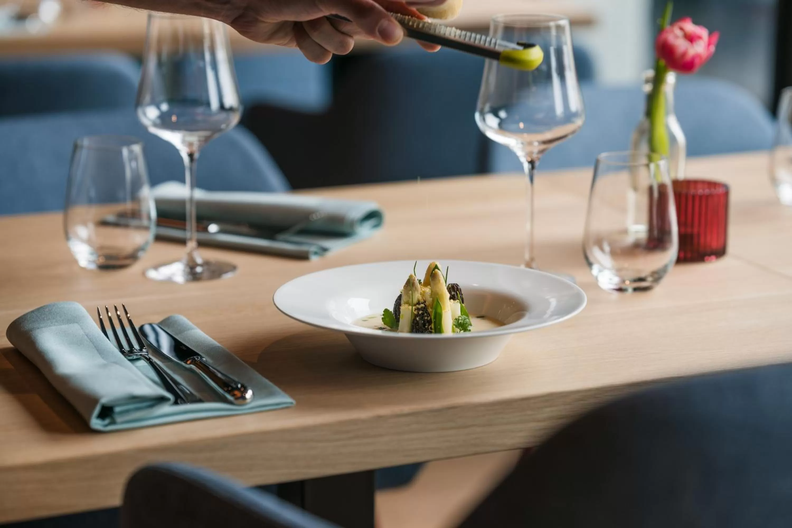 Restaurant/places to eat in b-smart hotel Schönenwerd