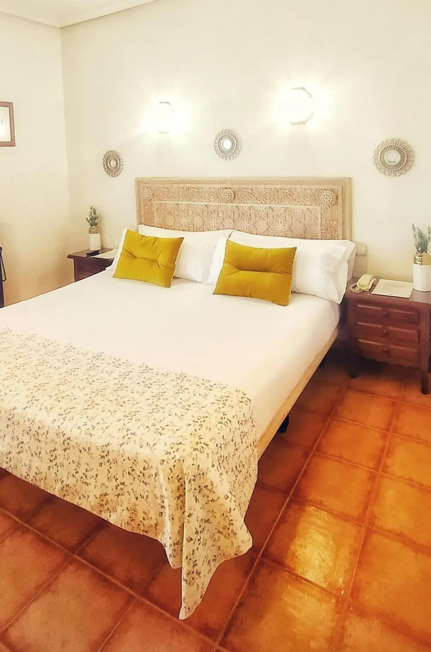 Bedroom, Bed in Princesa Galiana