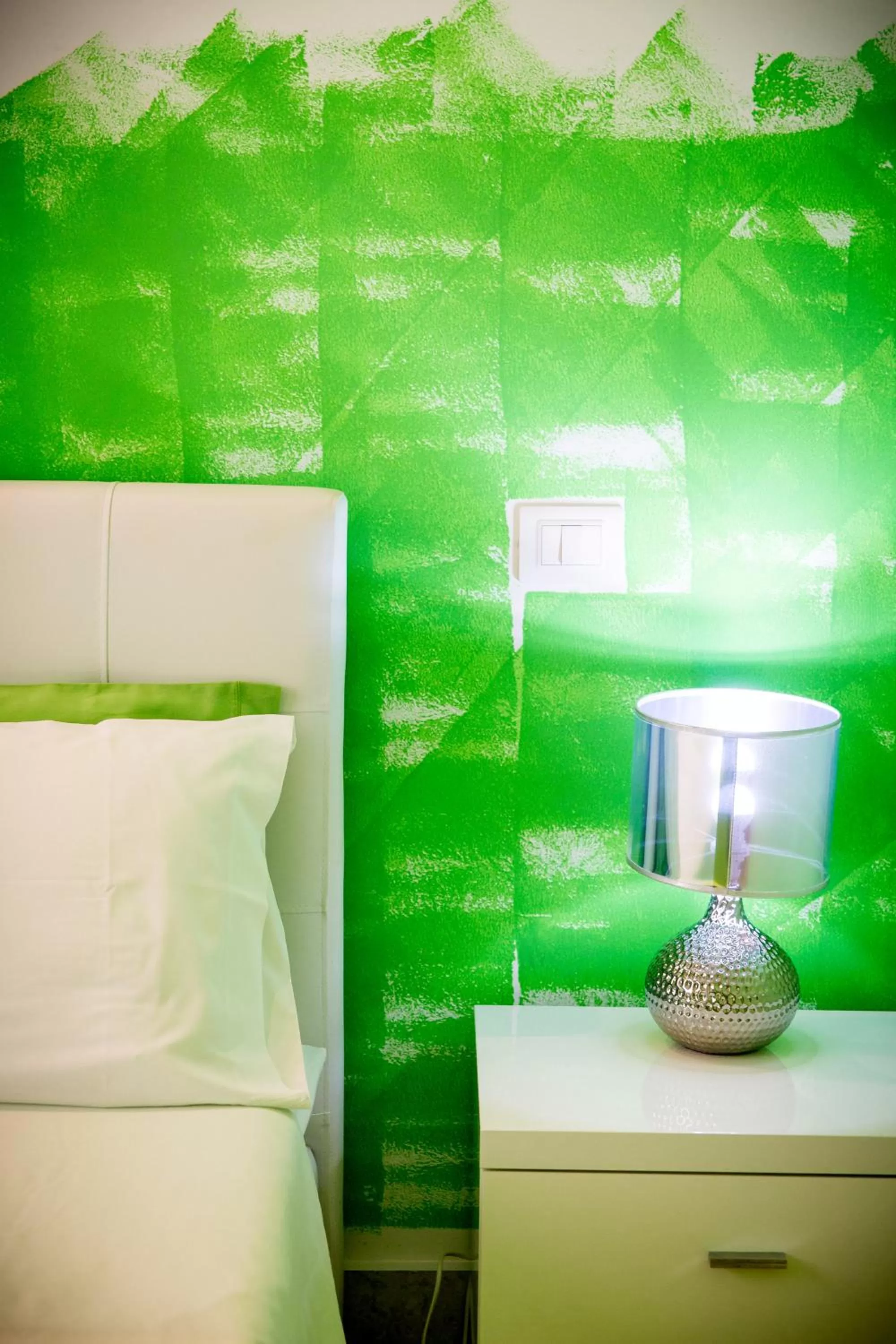 Decorative detail, Bed in Colors B&B