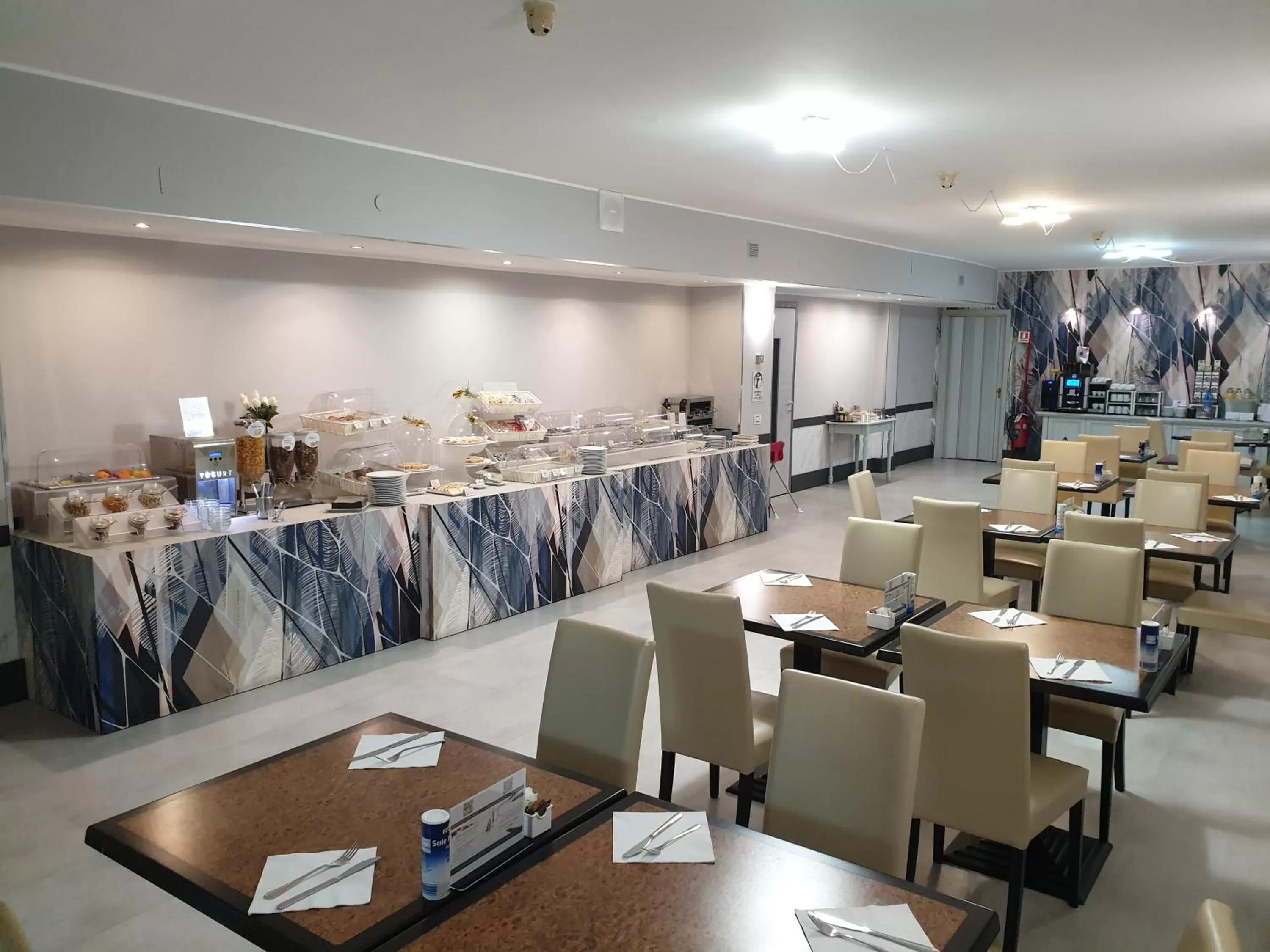 Restaurant/places to eat in Hotel Concorde Fiera