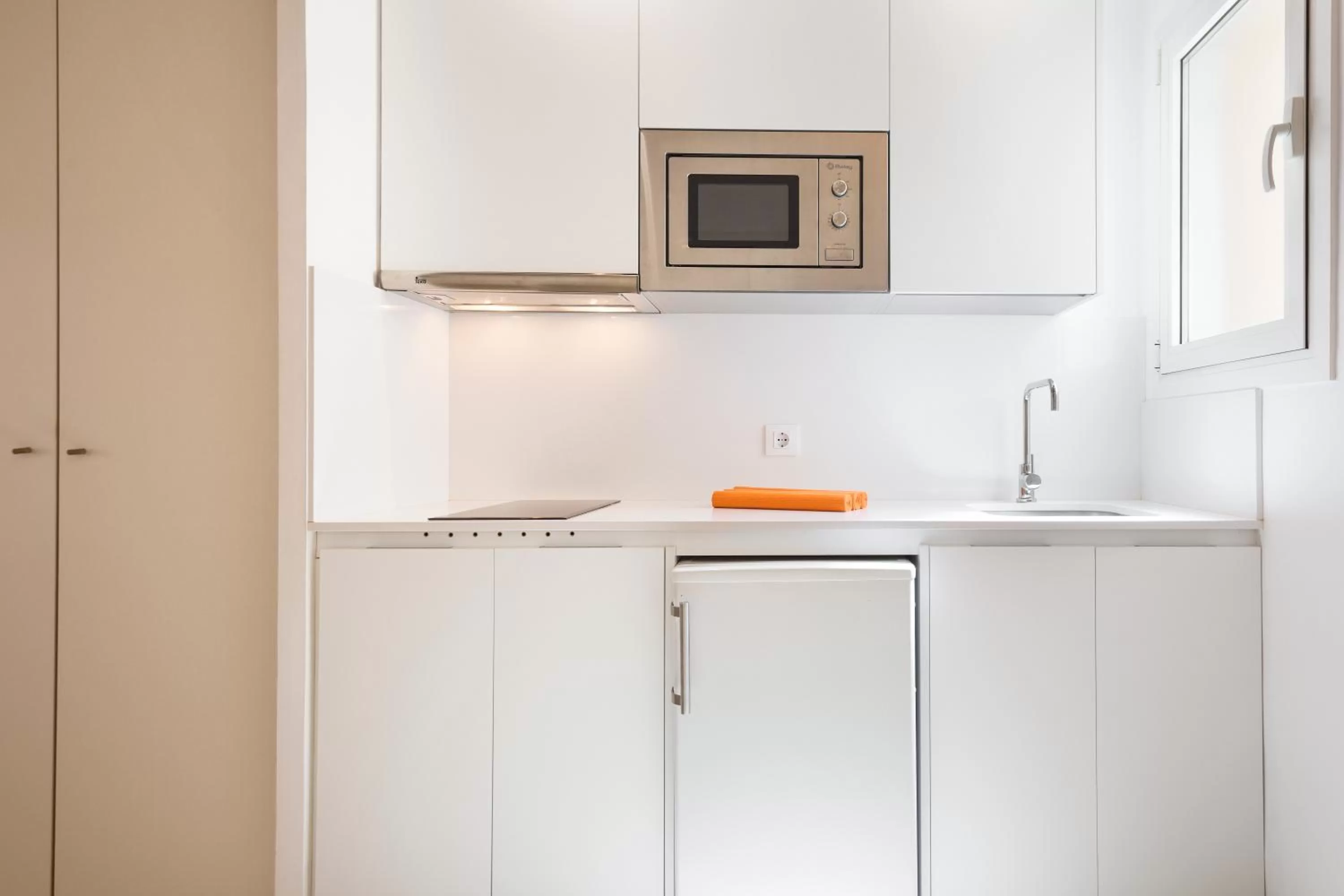 Kitchen or kitchenette in BcnStop Sagrada Familia