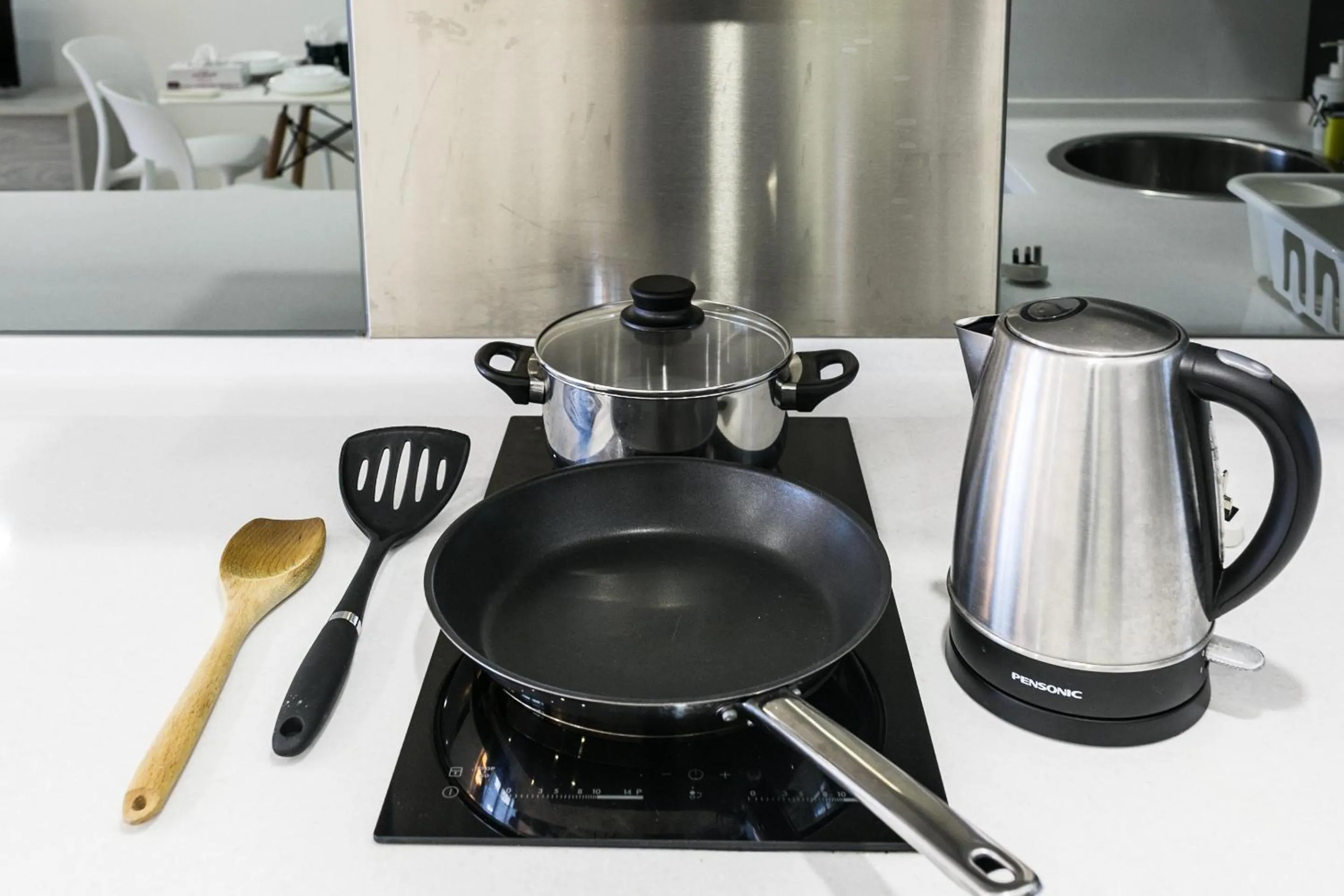 Kitchen or kitchenette, Kitchen/Kitchenette in Mercu Summer Suite KLCC @ Penguin Homes