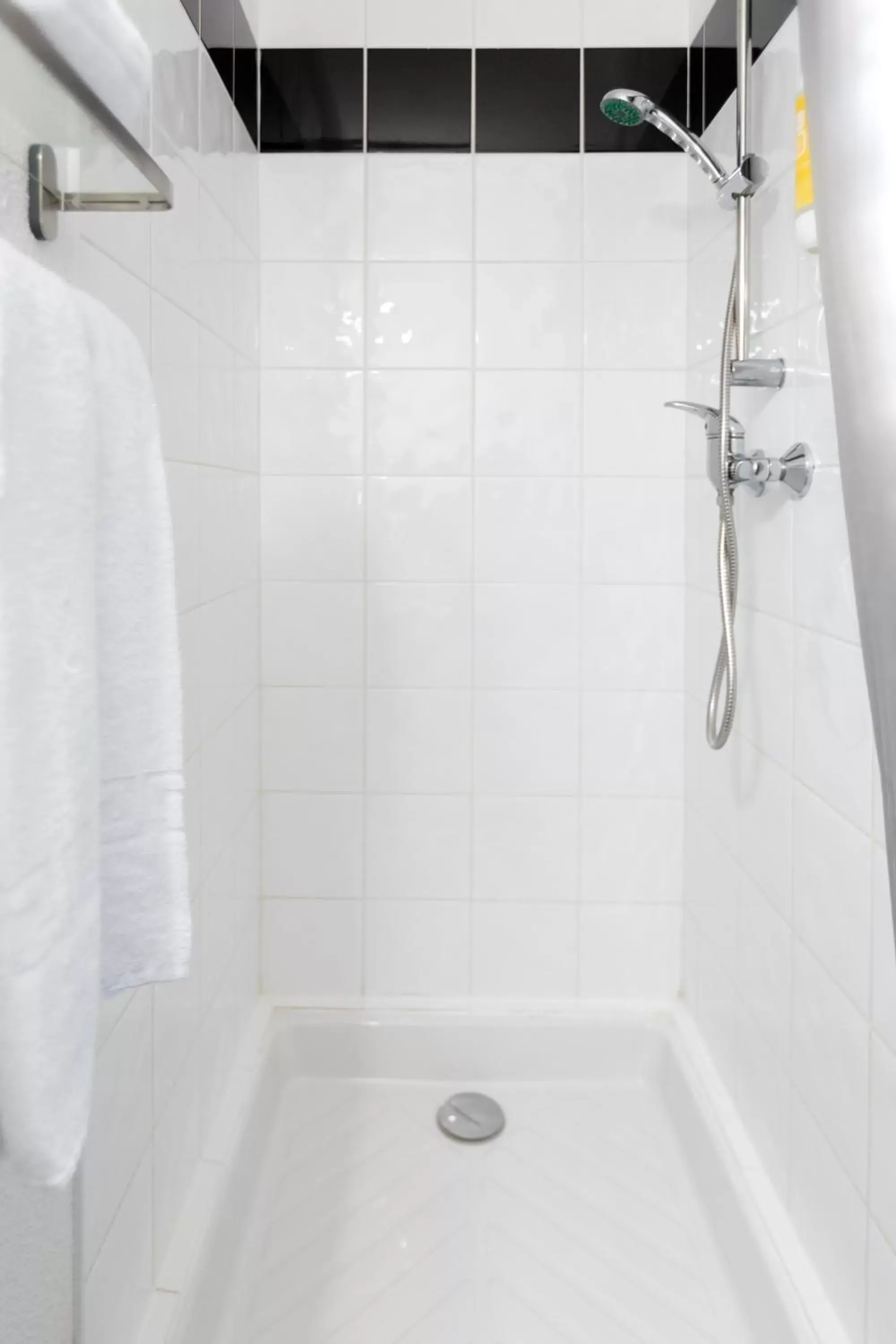 Shower, Bathroom in Audotel