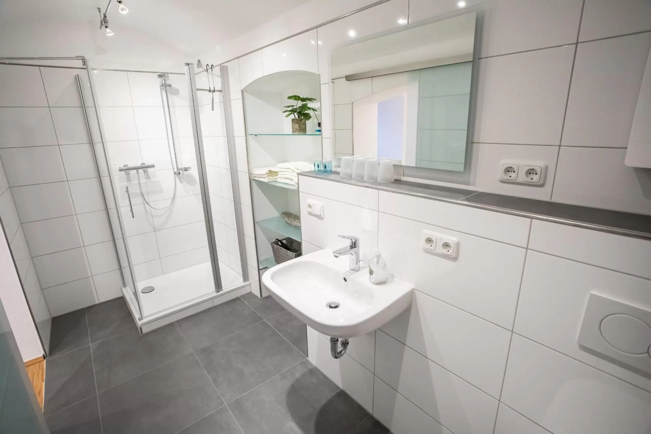 Bathroom in Frühstückshotel Landgasthof Kramer