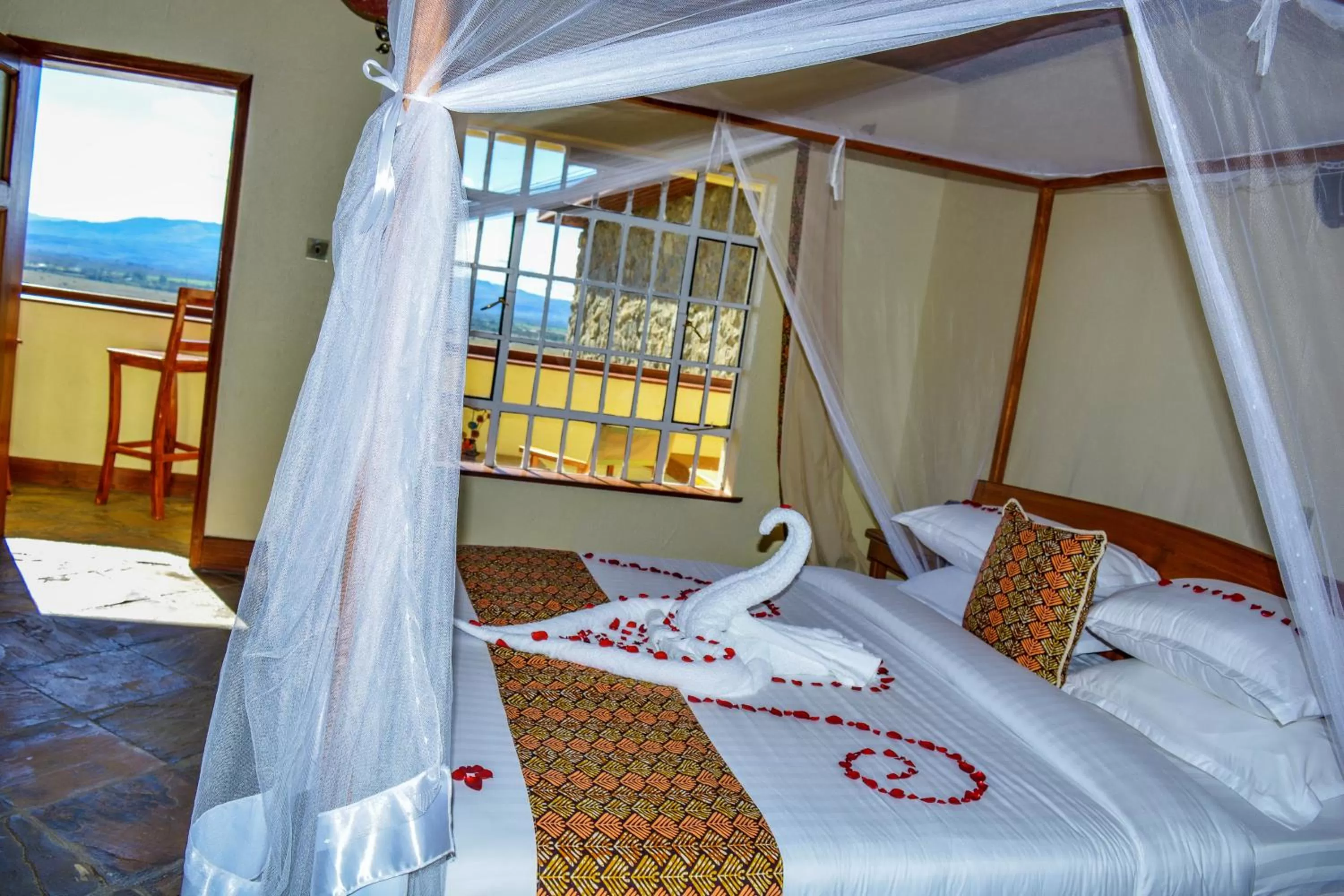 Bedroom, Bed in Mwanzo Lodge