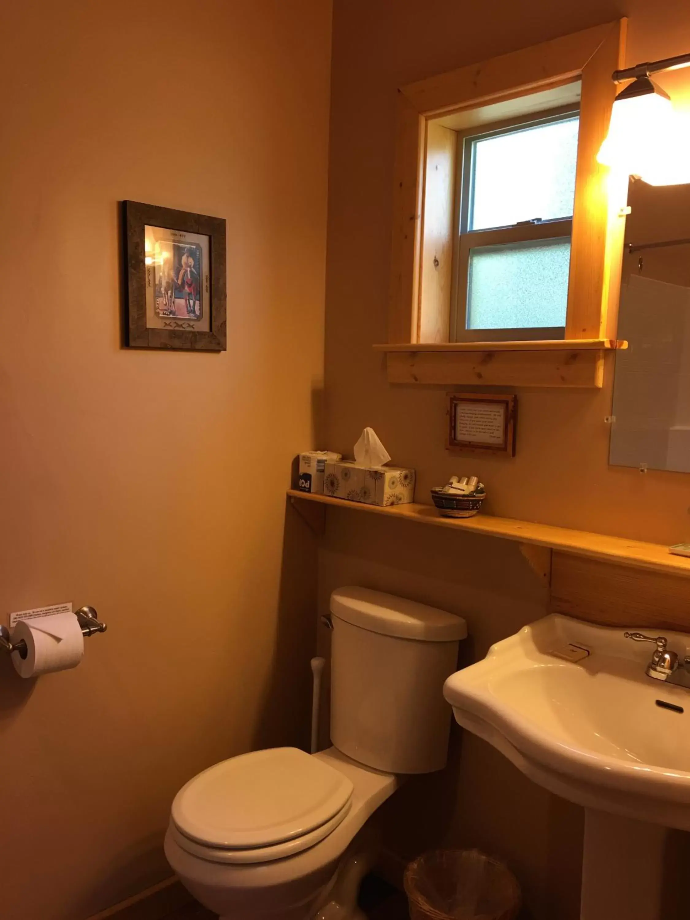 Shower, Bathroom in Castle Valley Inn