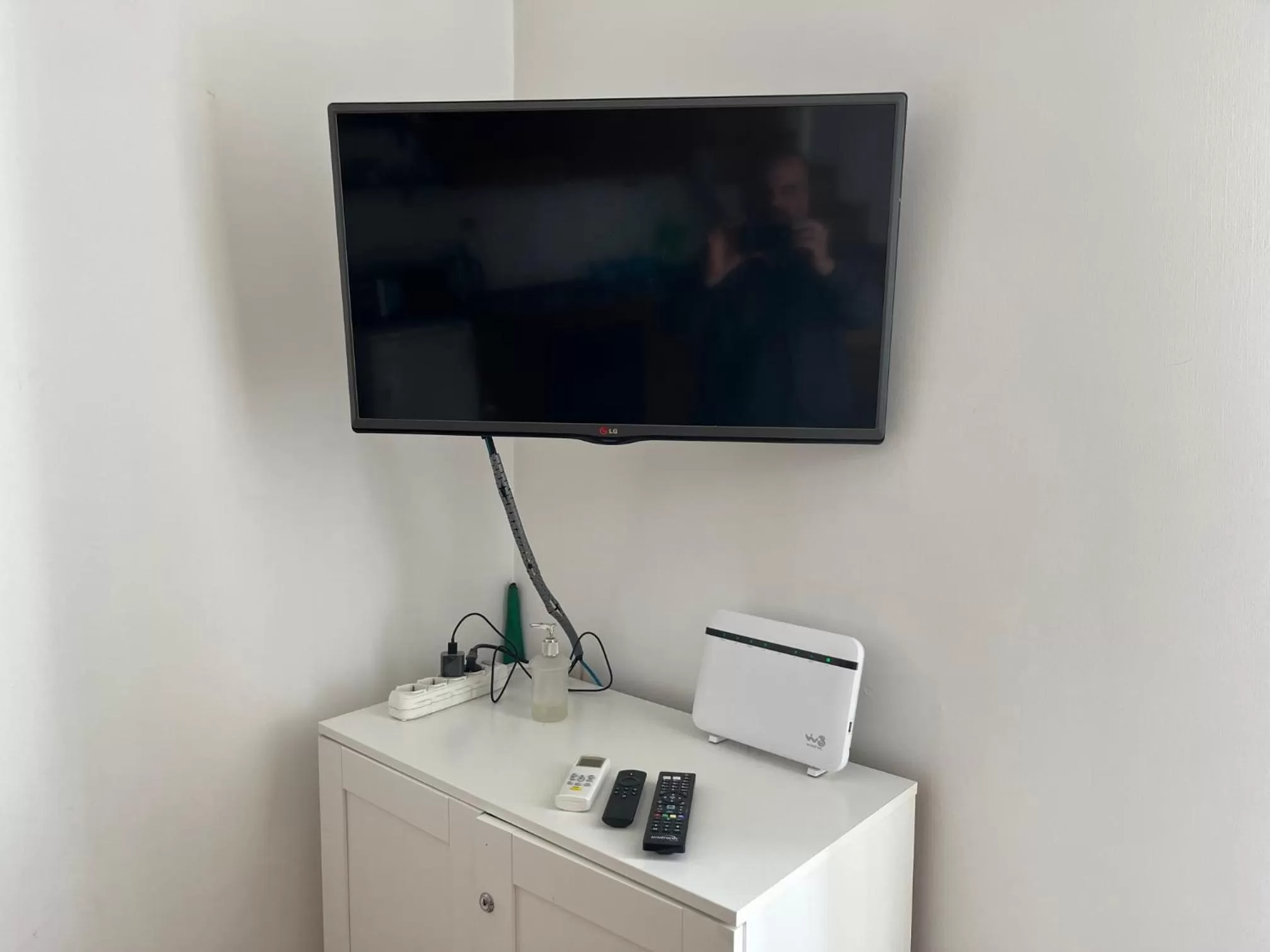 TV and multimedia in Ale & Tizy House