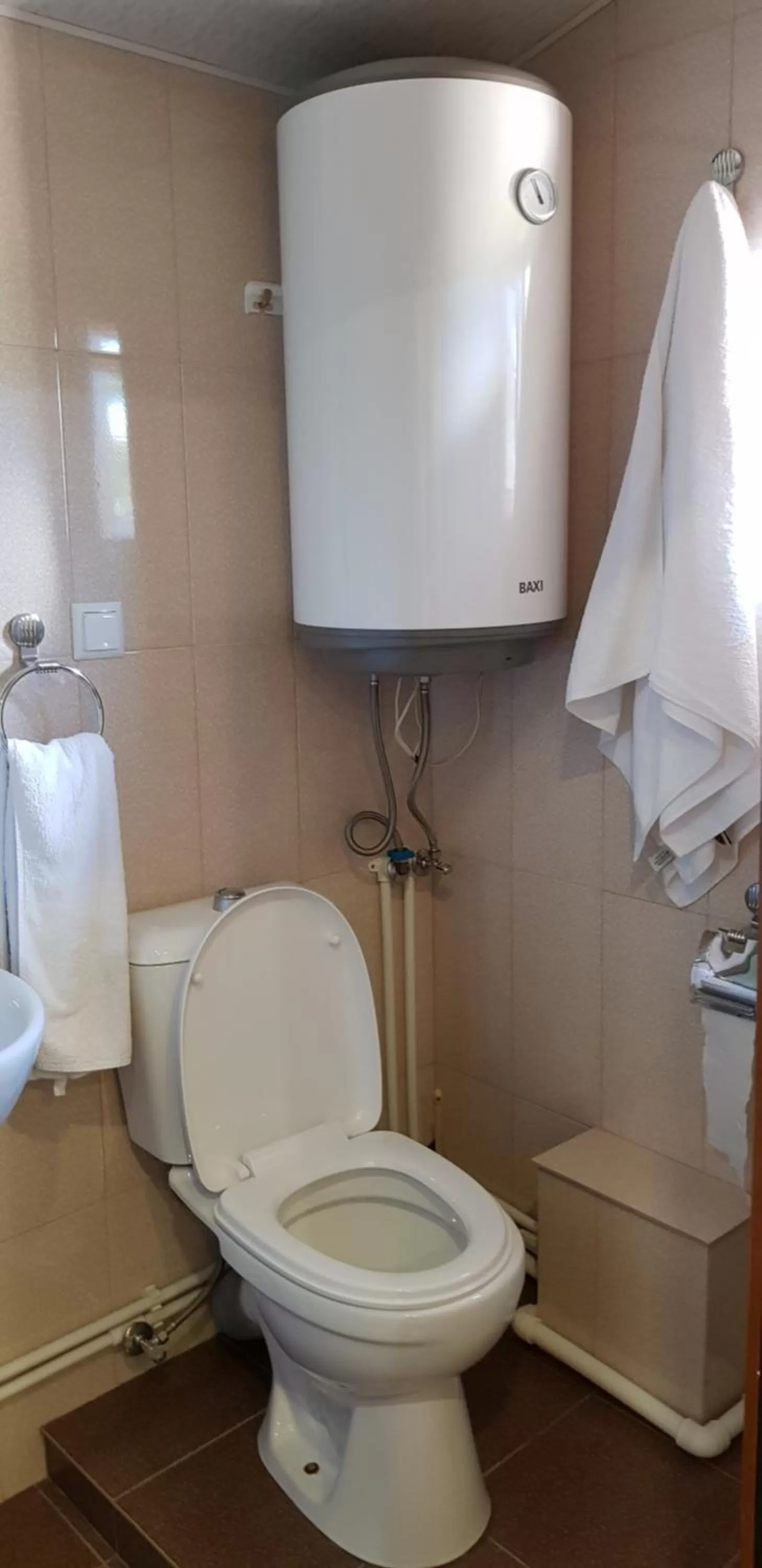 Bathroom in Ruzan hotel