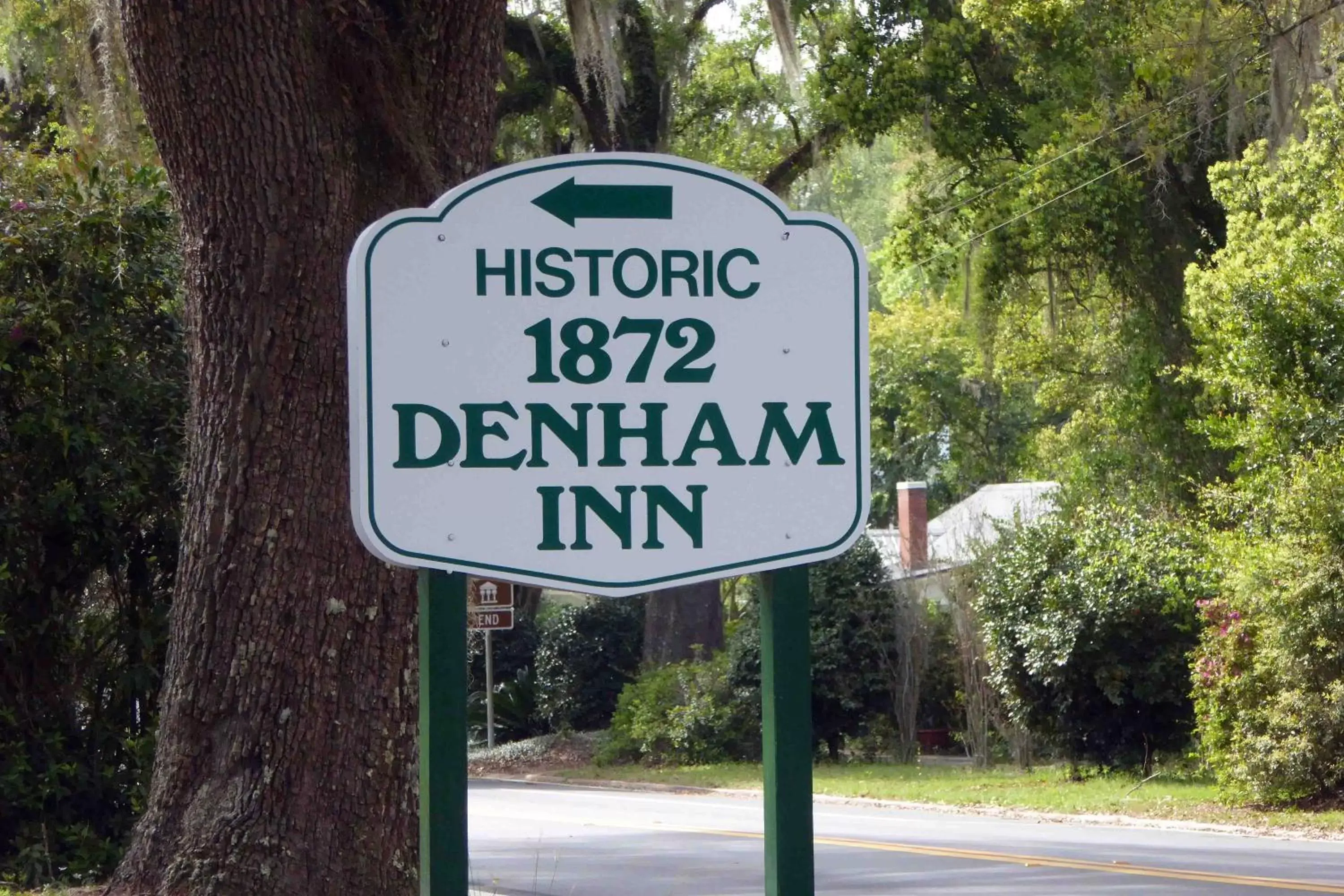 1872 Denham Inn