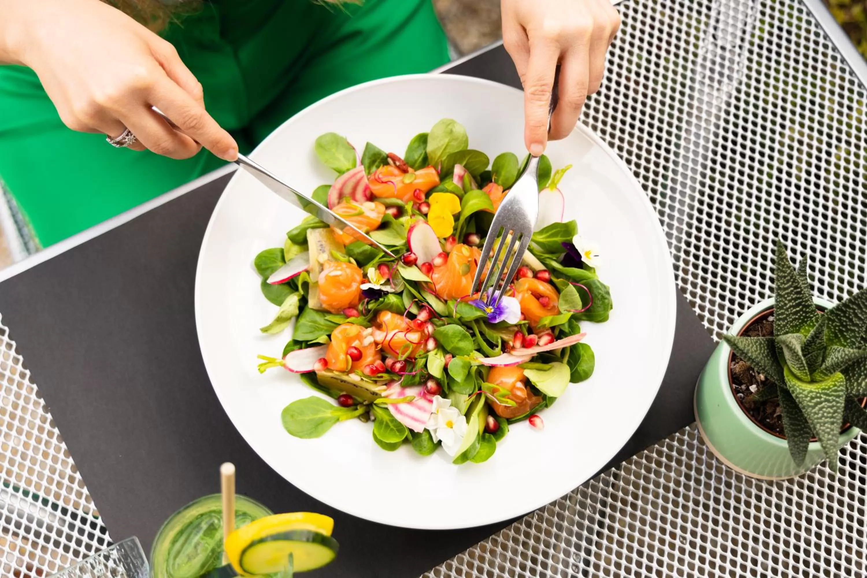 Restaurant/places to eat in Mercure Tours Nord