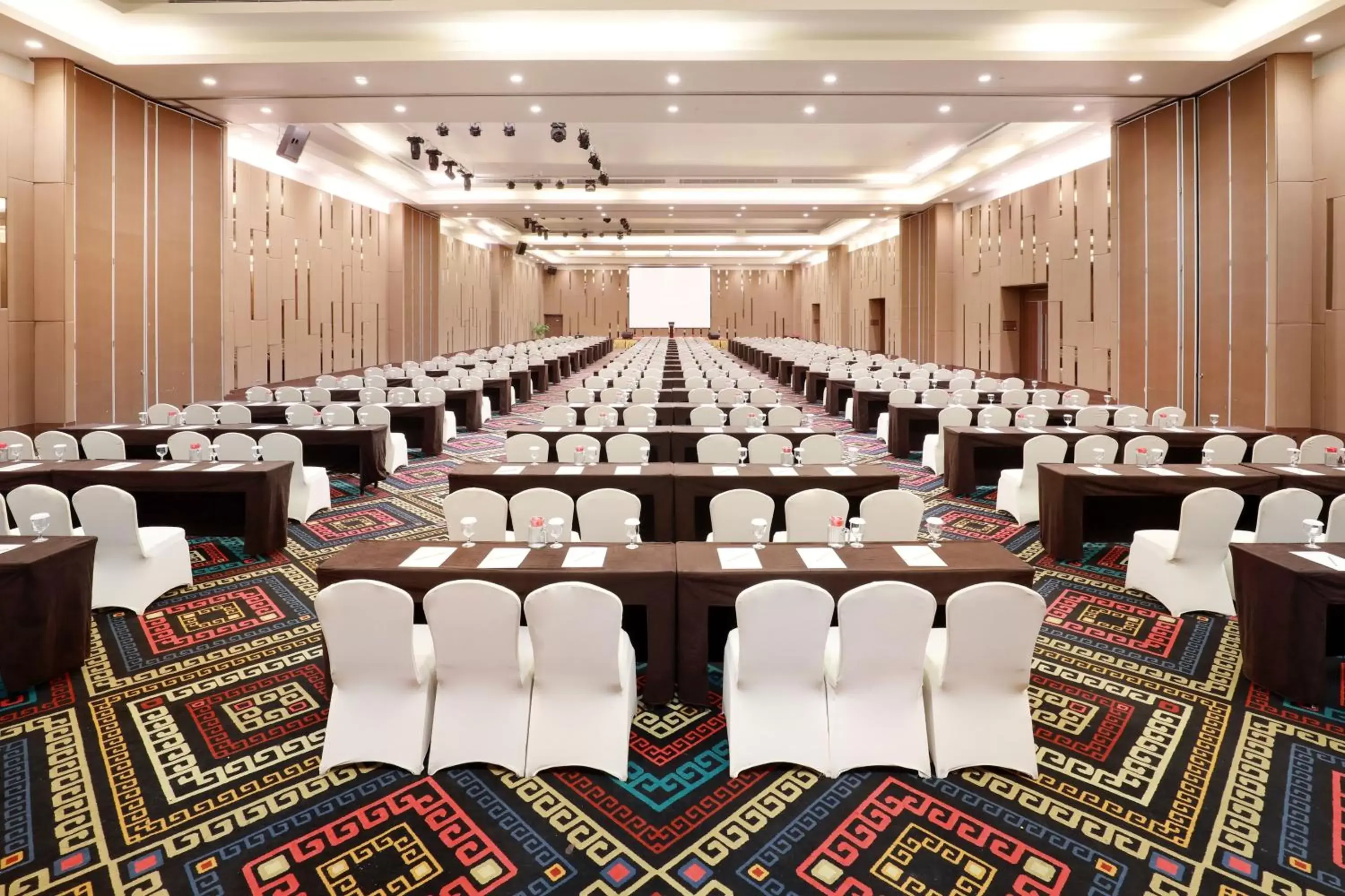 Business facilities in ASTON Kupang Hotel & Convention Center