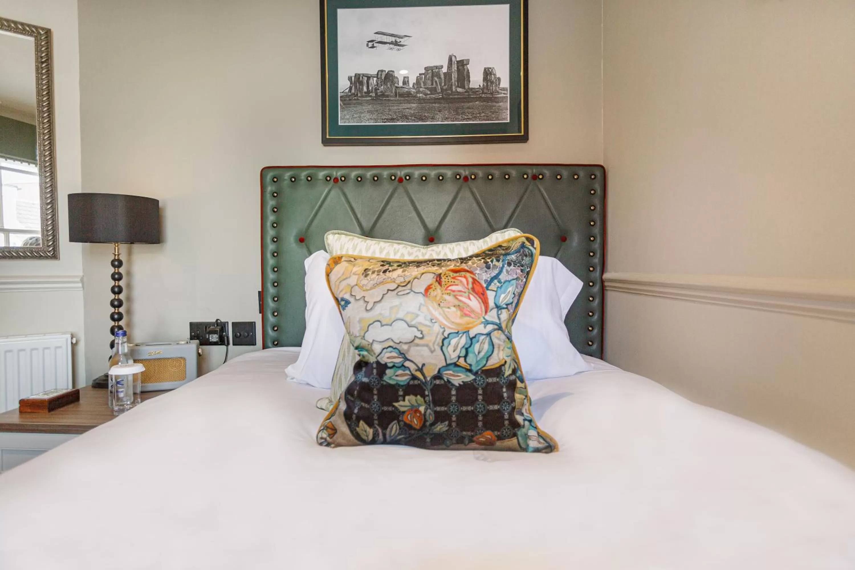 Bed in The George Hotel, Amesbury, Wiltshire - The Coaching Inn Group