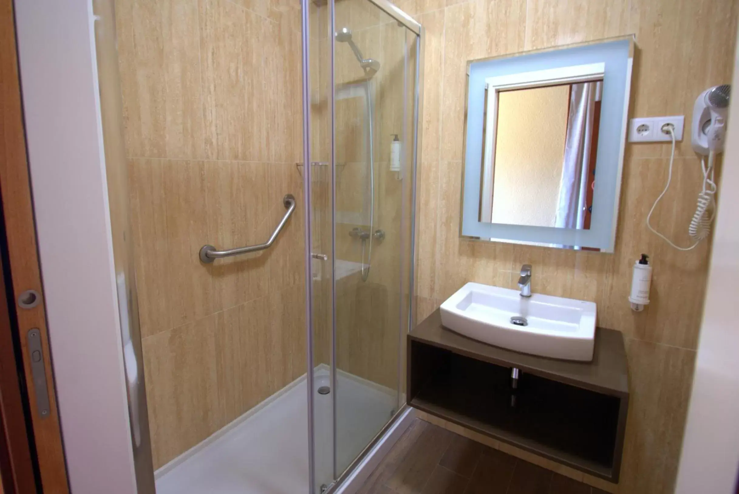 Shower, Bathroom in WOT Sintra Ocean