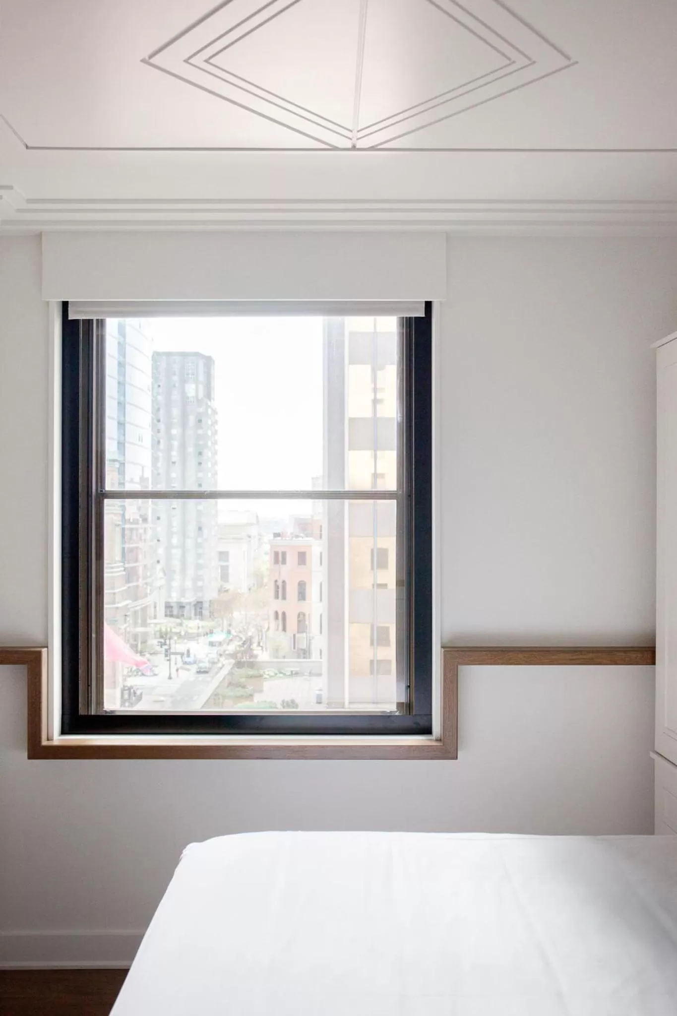 Photo of the whole room, Bed in Noelle