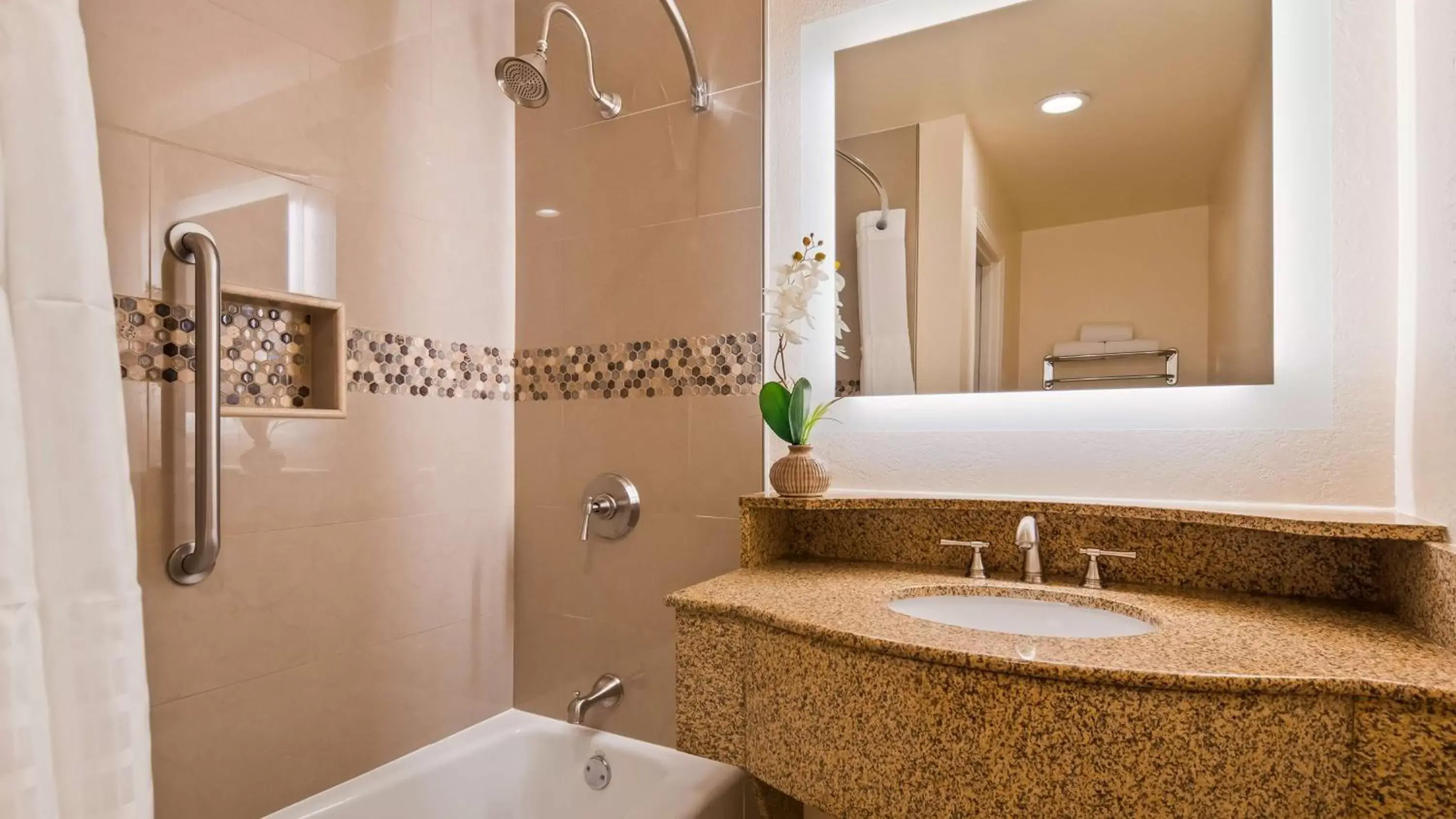 Photo of the whole room, Bathroom in Best Western Plus Ontario Airport & Convention Center