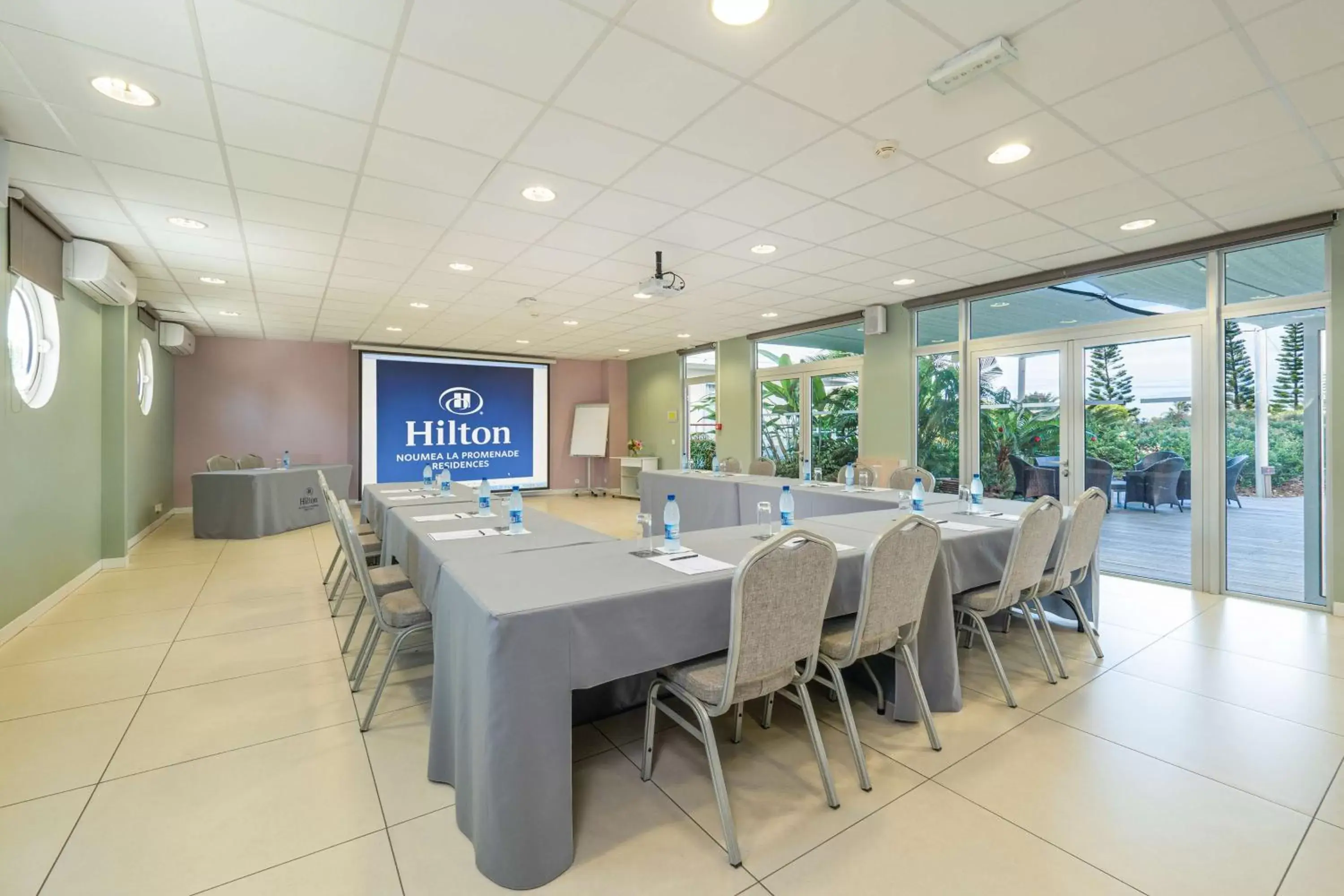 Meeting/conference room in Hilton Noumea La Promenade Residences