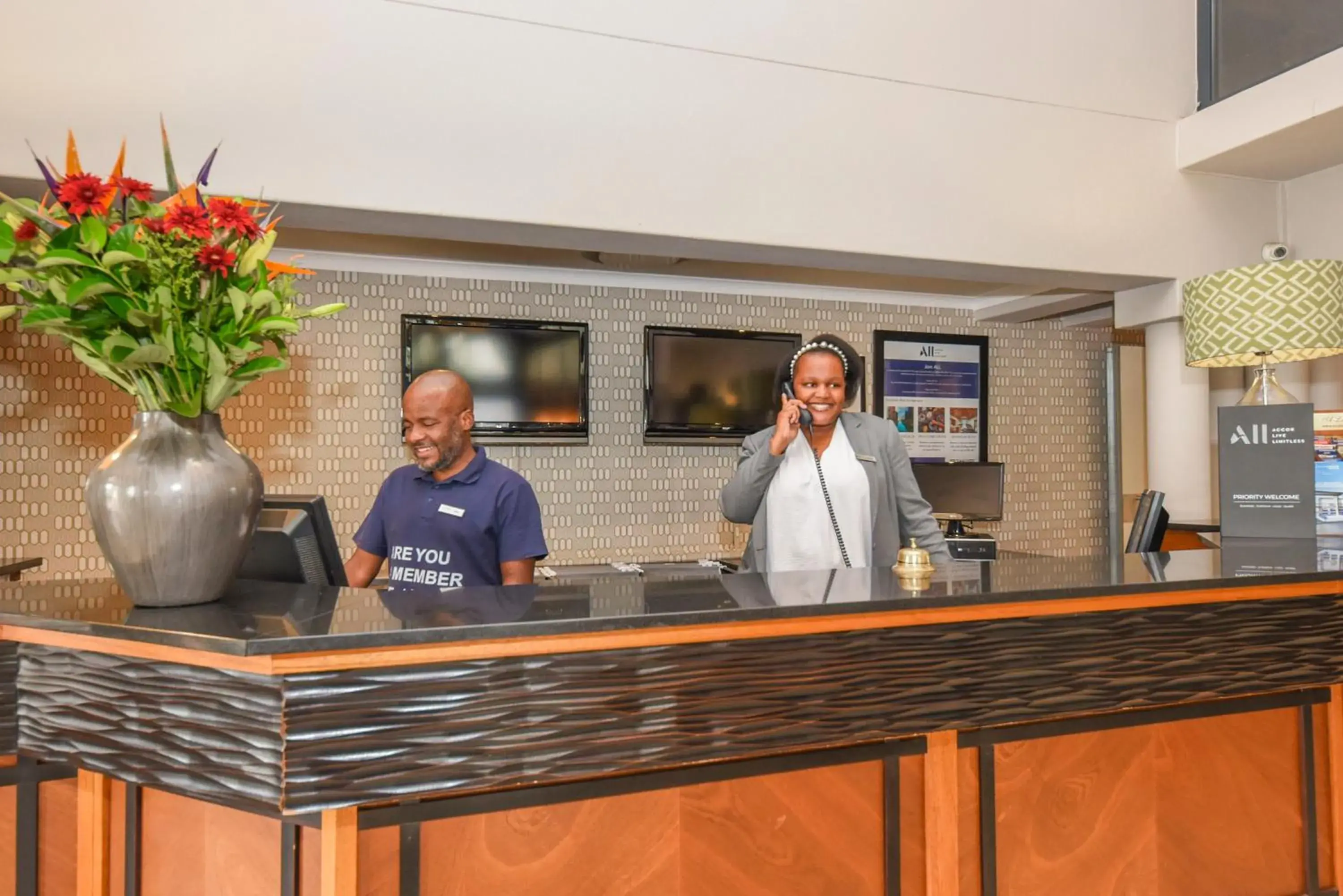 Lobby or reception, Lobby/Reception in Mercure Johannesburg Midrand