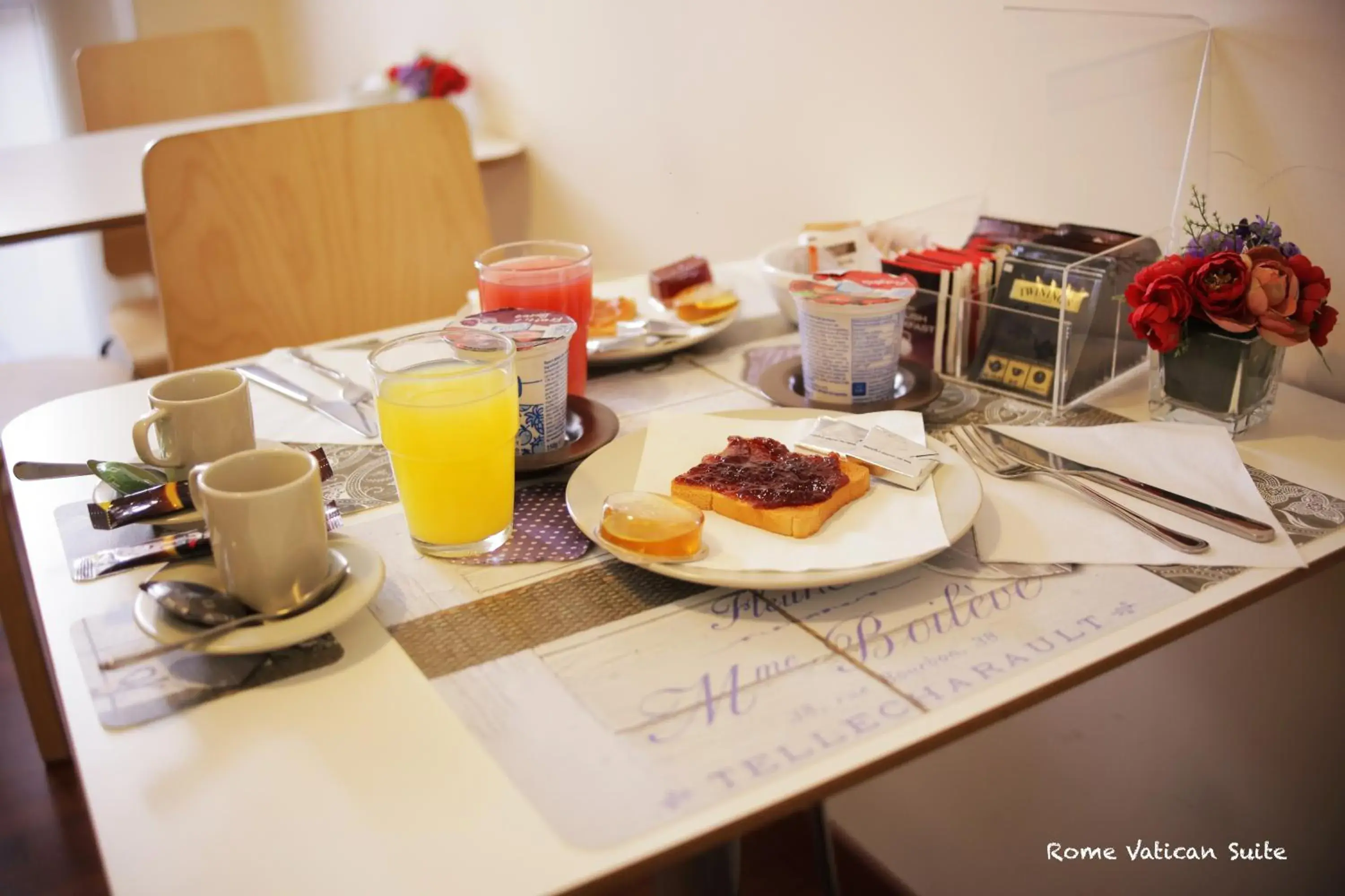 Breakfast, Food in Rome Vatican Suite