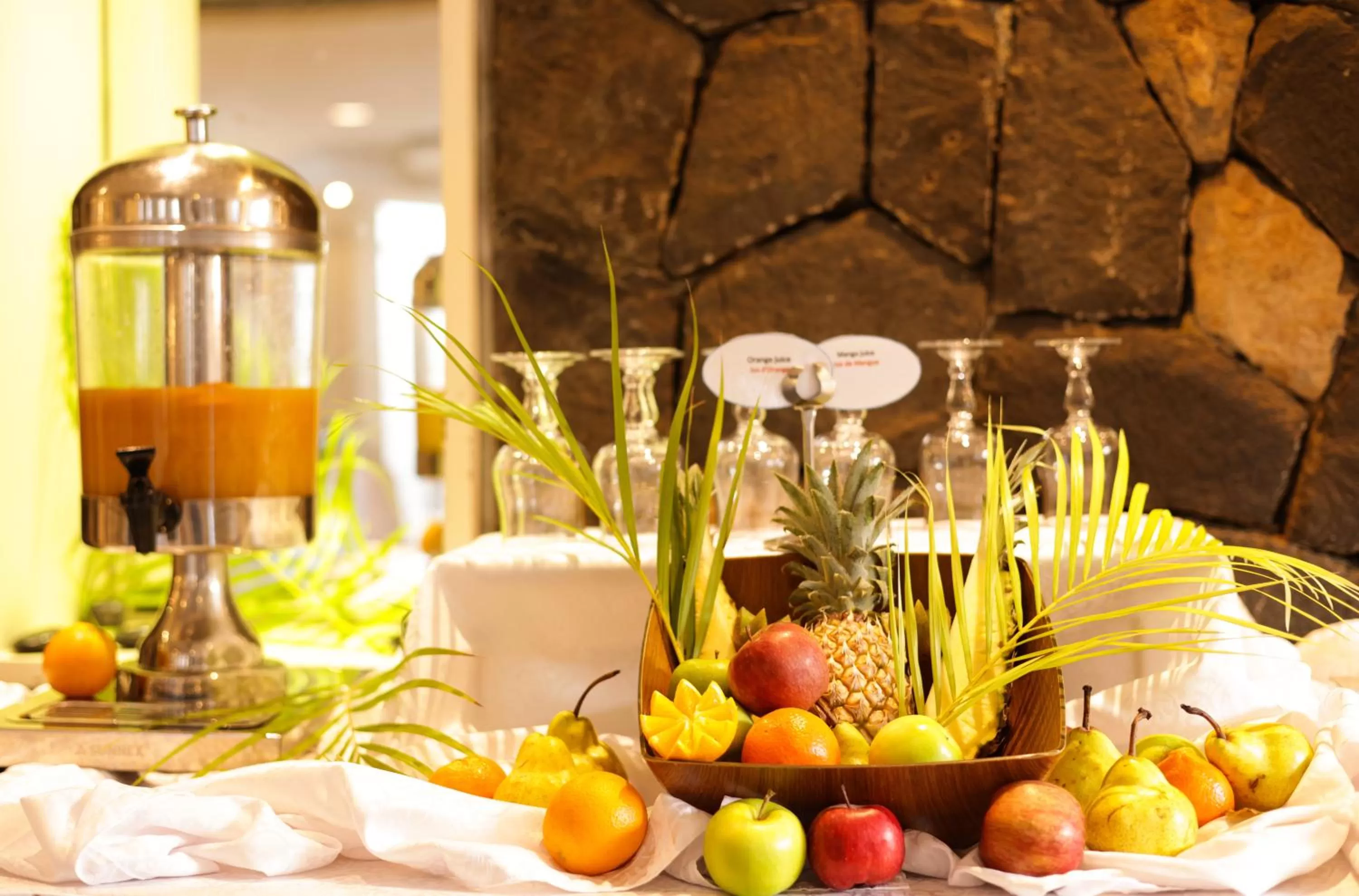 Breakfast in Laguna Beach Hotel & Spa