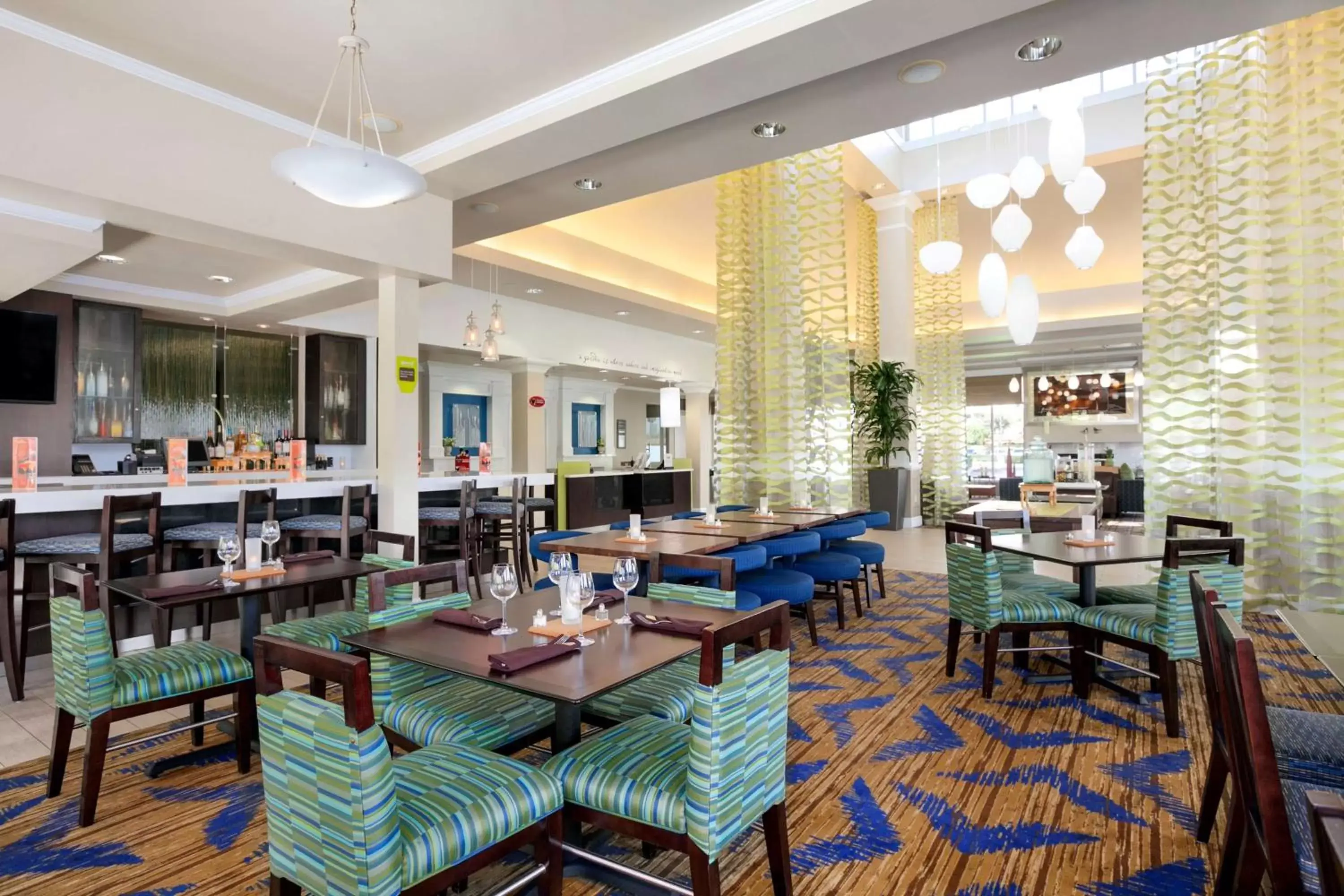 Restaurant/Places to Eat in Hilton Garden Inn Anaheim/Garden Grove