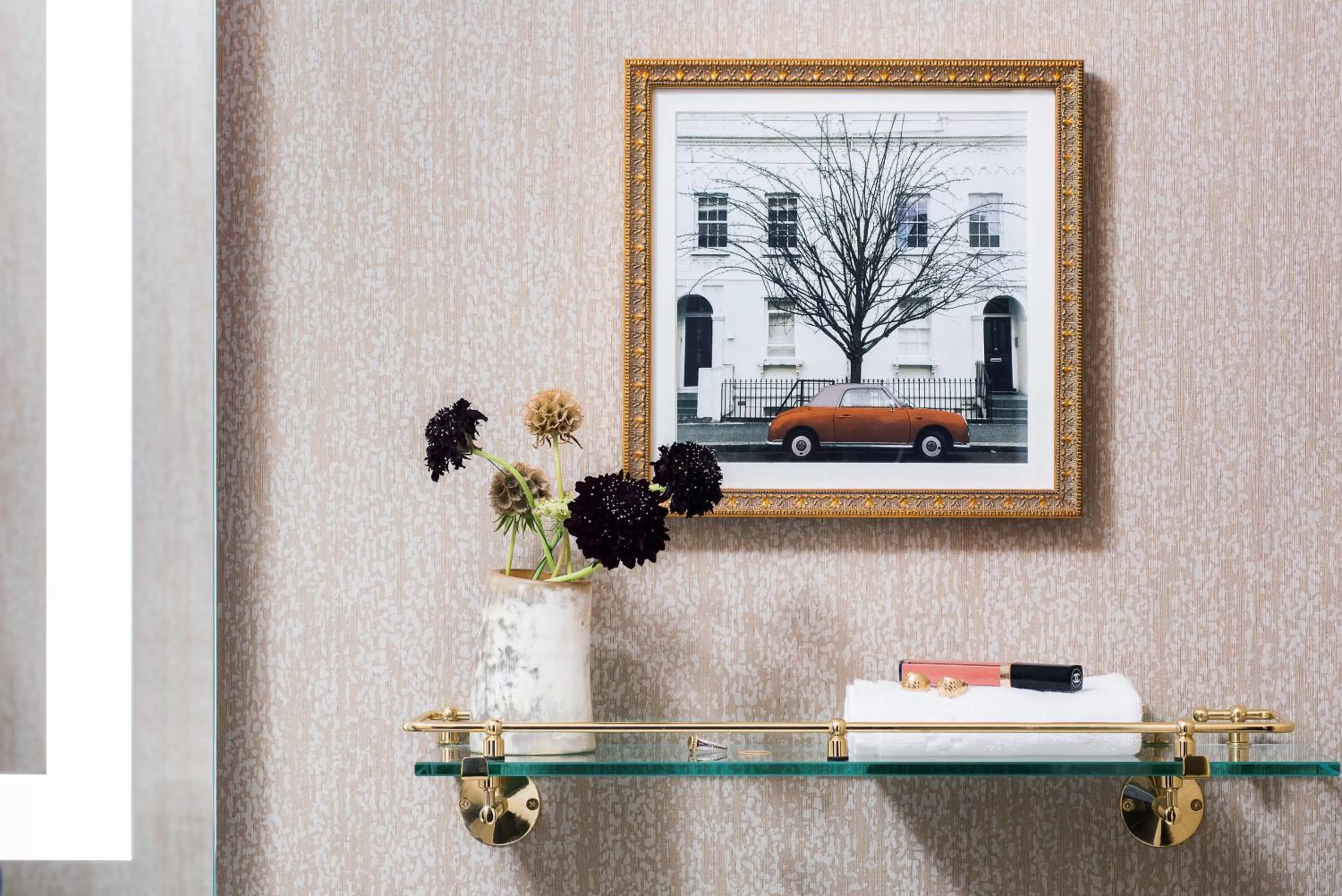 Decorative detail in Claridge House Chicago, Tapestry Collection by Hilton