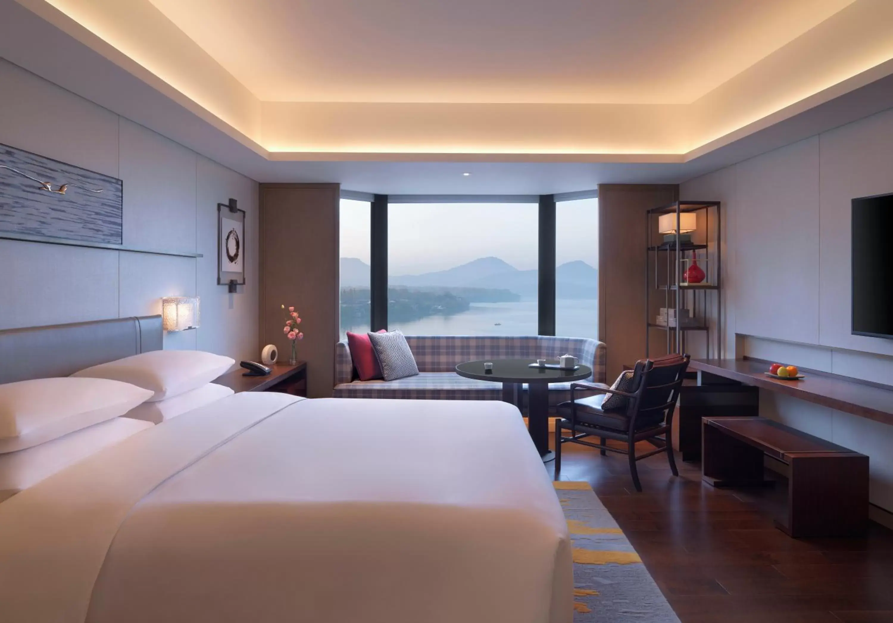 Bedroom in Grand Hyatt Hangzhou