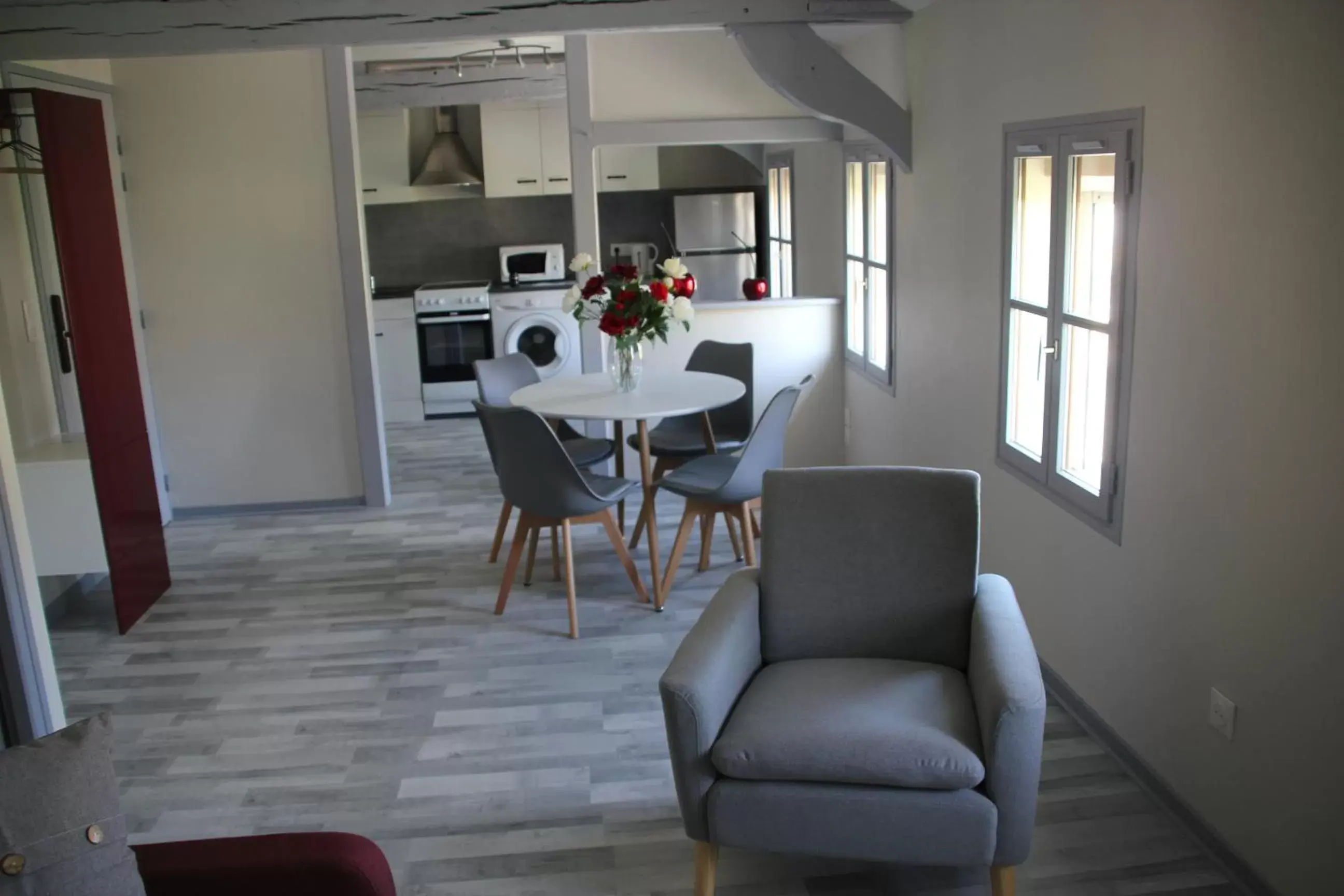 Dining Area in Les appartements du Saint Hubert