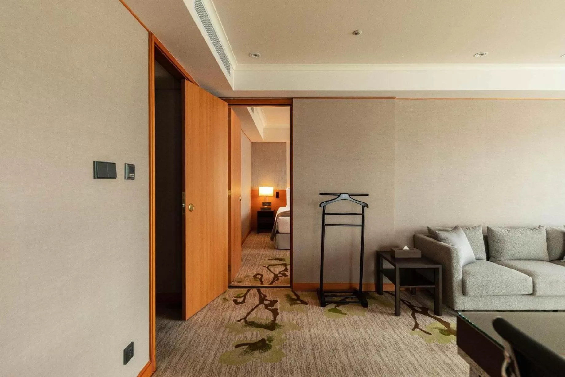 Photo of the whole room, Bed in Hotel Metropolitan Premier Taipei