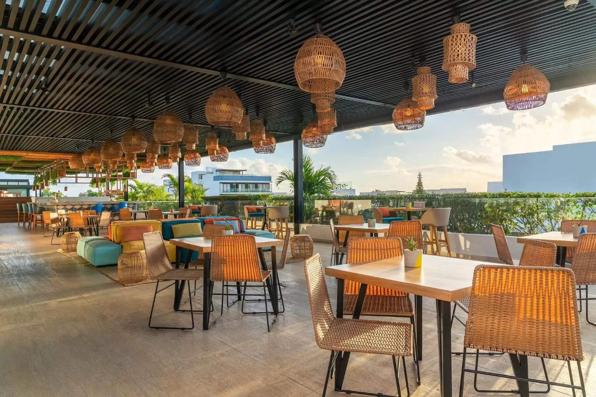 Garden, Restaurant/Places to Eat in Fiesta Inn Playa del Carmen