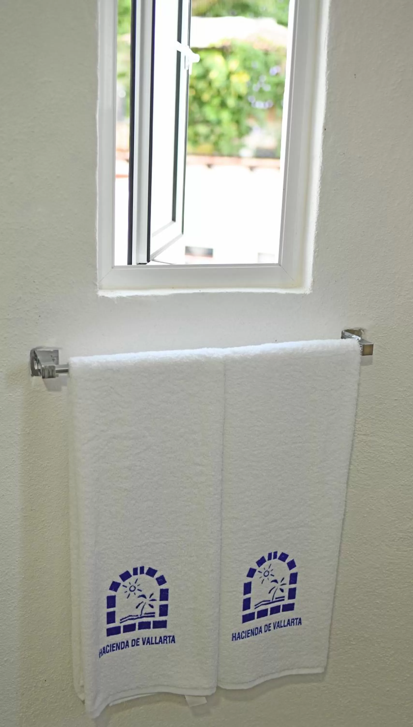 Bathroom in Petit Hotel Pilitas