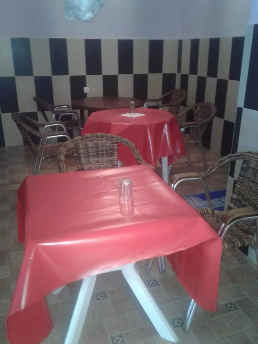 Restaurant/Places to Eat in Hotel El ghazi