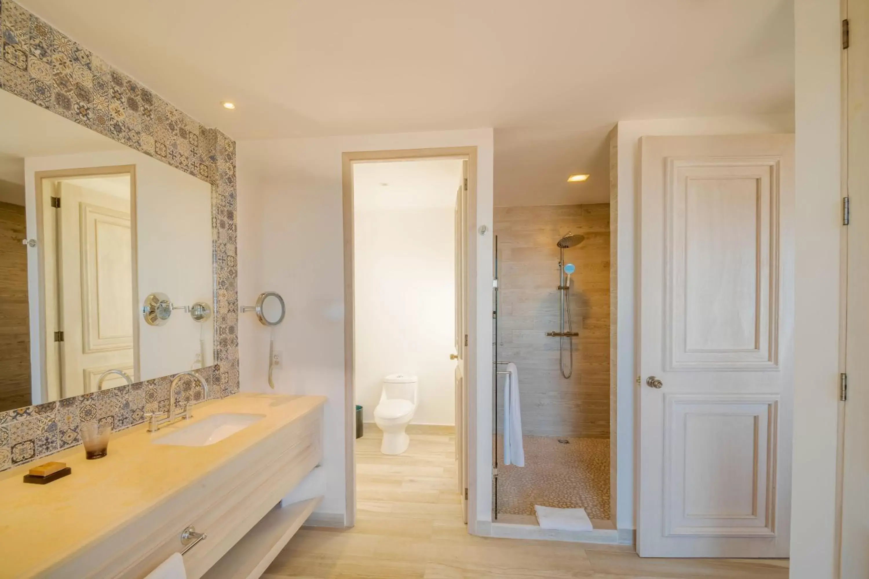 Bathroom in Mar del Cabo By Velas Resorts