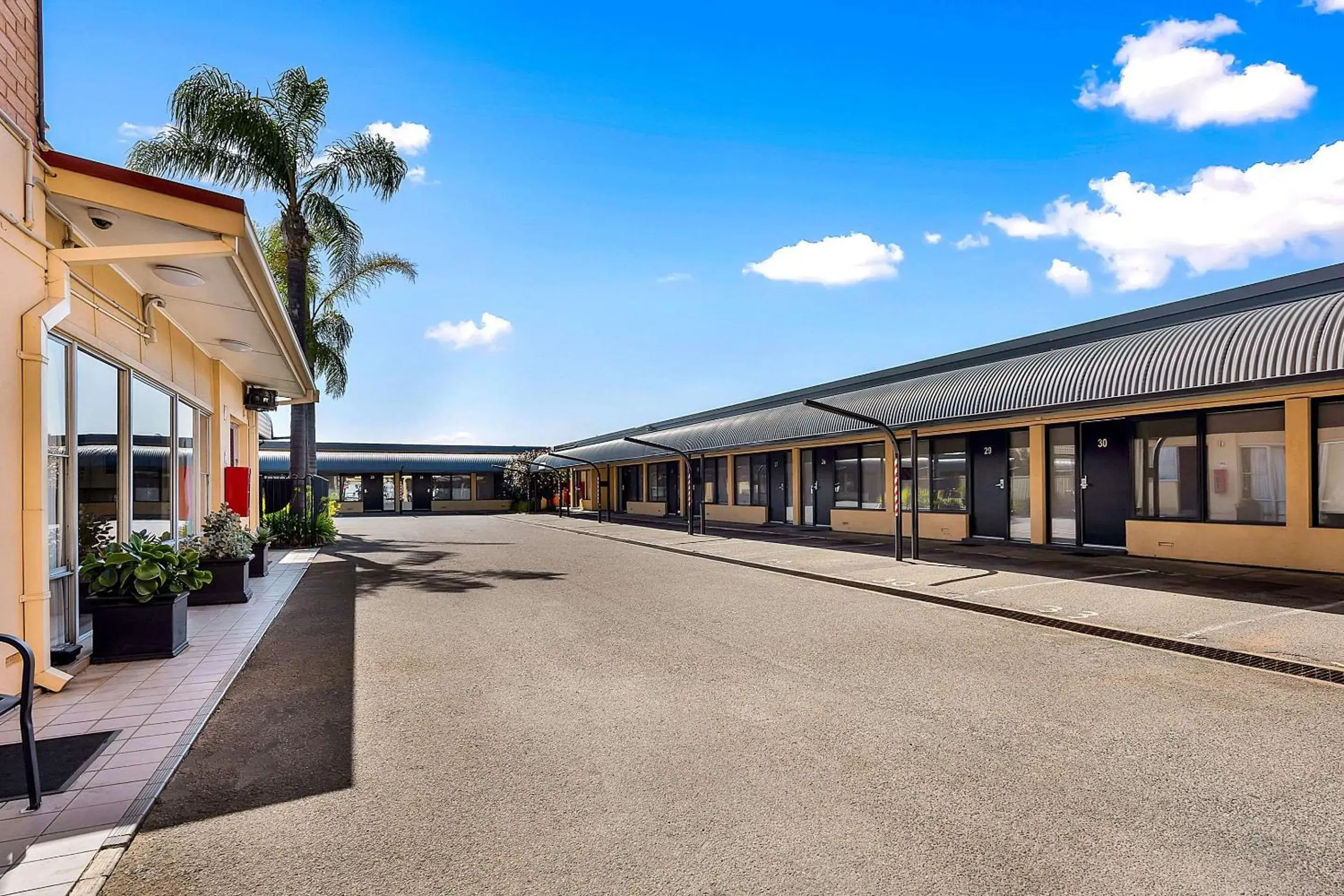 Other, Property Building in COMFORT INN MANHATTAN - ADELAIDE