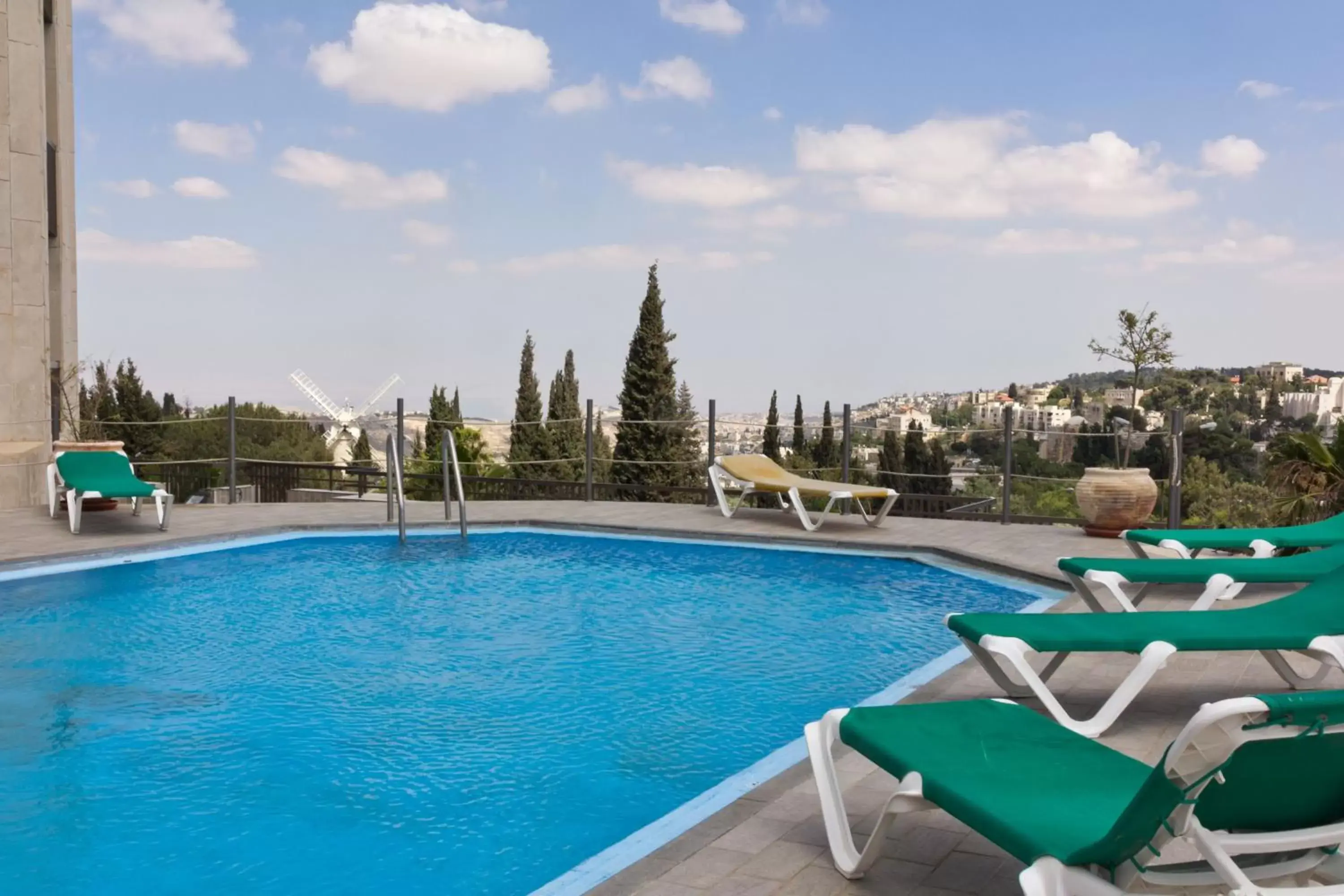 Swimming Pool in Cassia Hotel Jerusalem