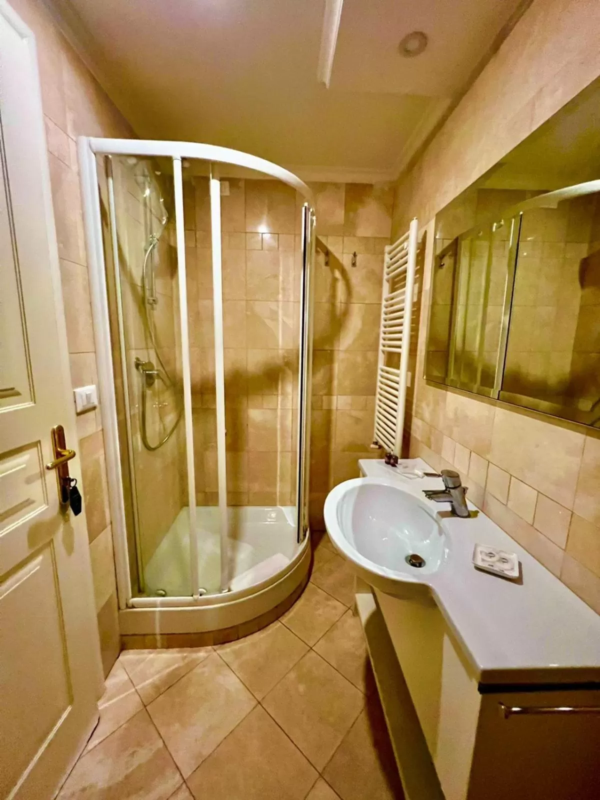 Bathroom in Quirinale luxury suite Roma