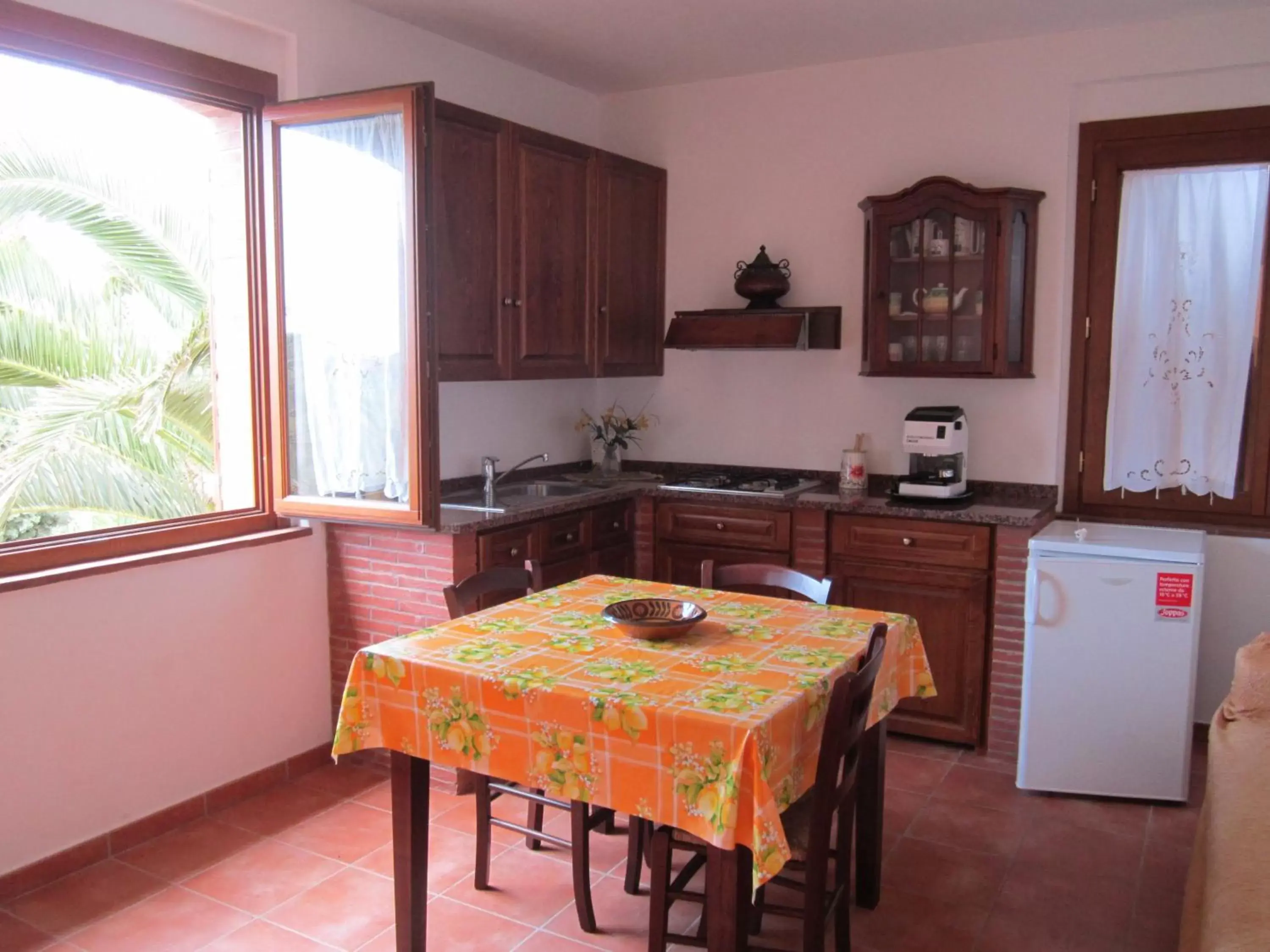 Kitchen or kitchenette, Kitchen/Kitchenette in Madonna Del Poggio CAV