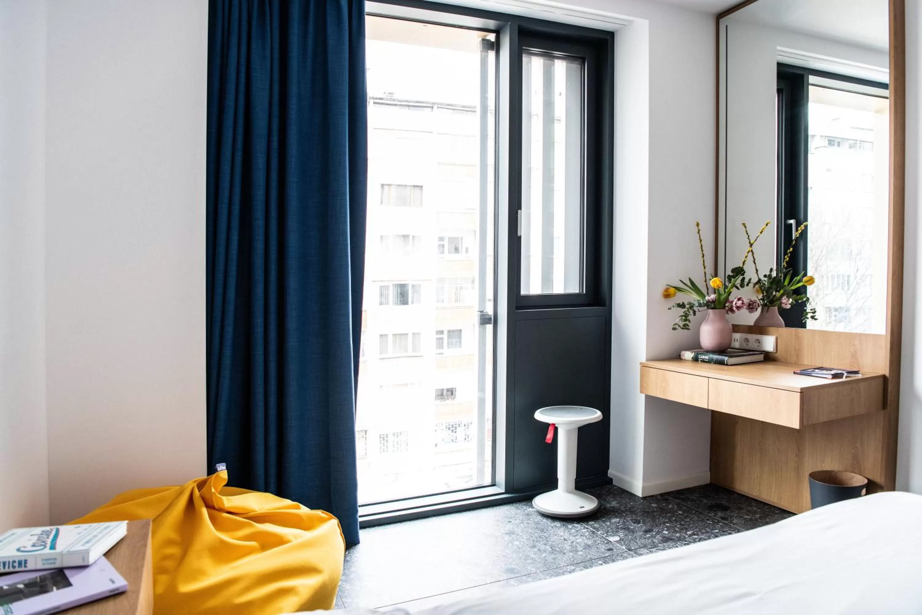 hair dresser, Bed in Hotel Kitchen59